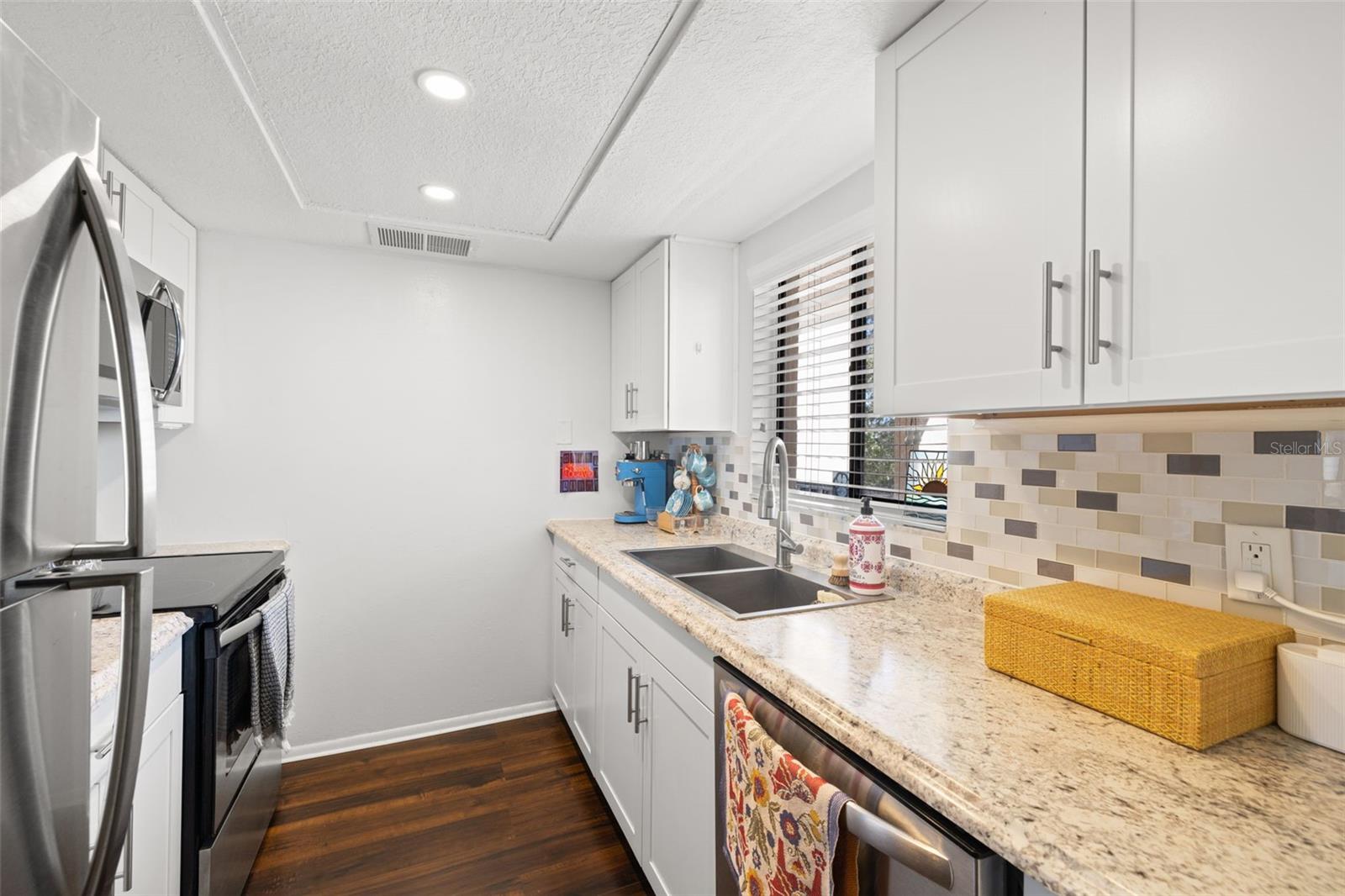 402 Tarpon, Tarpon Springs, FL 34689