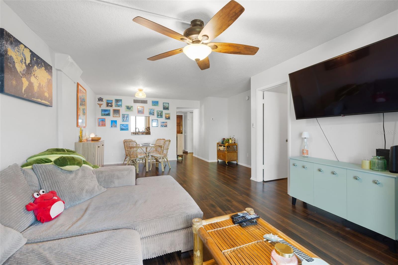 402 Tarpon, Tarpon Springs, FL 34689