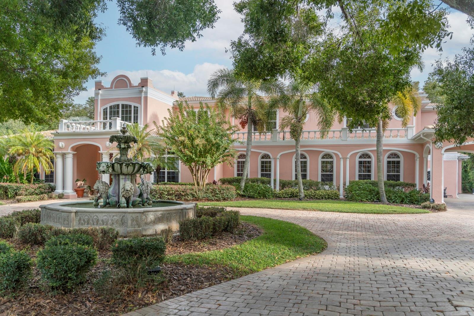 543 Isleworth Close, Tarpon Springs, FL 34688