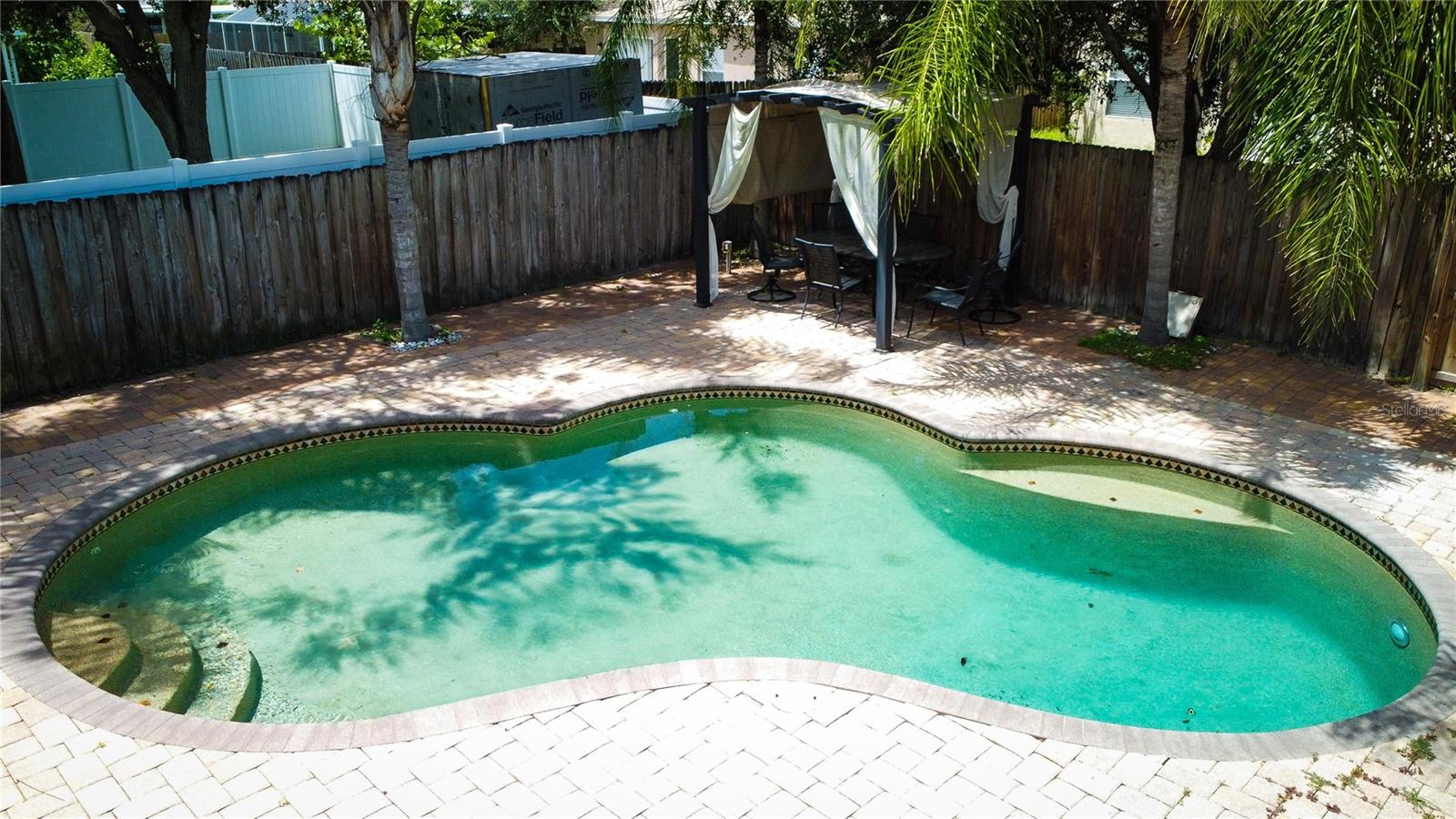 10468 Blackmore, Tampa, FL 33647