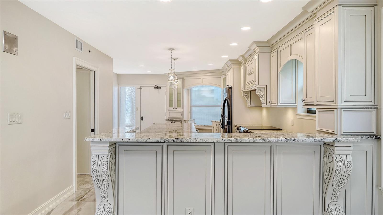 5740 Midnight Pass Unit 307, Sarasota, FL 34242