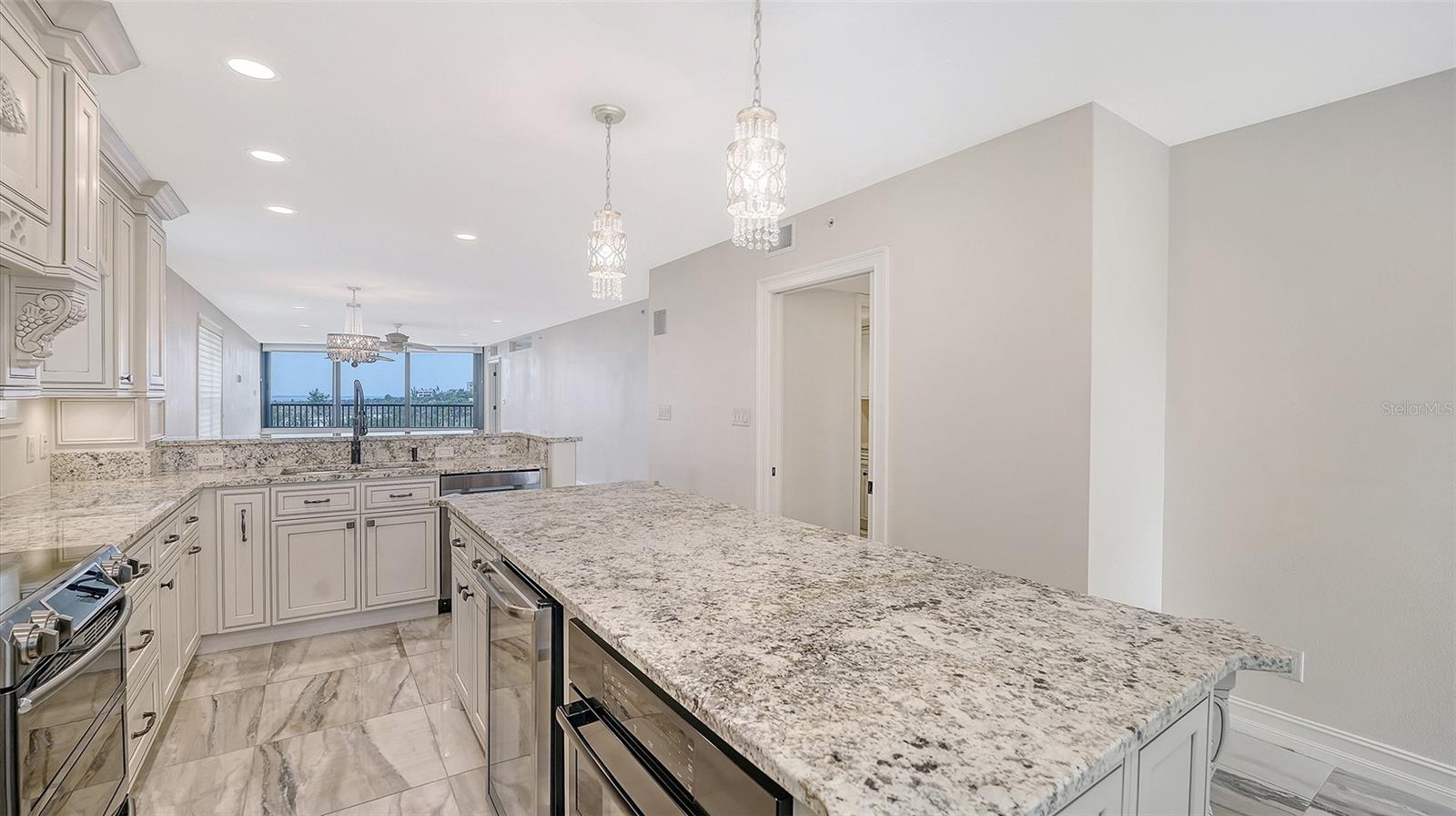 5740 Midnight Pass Unit 307, Sarasota, FL 34242