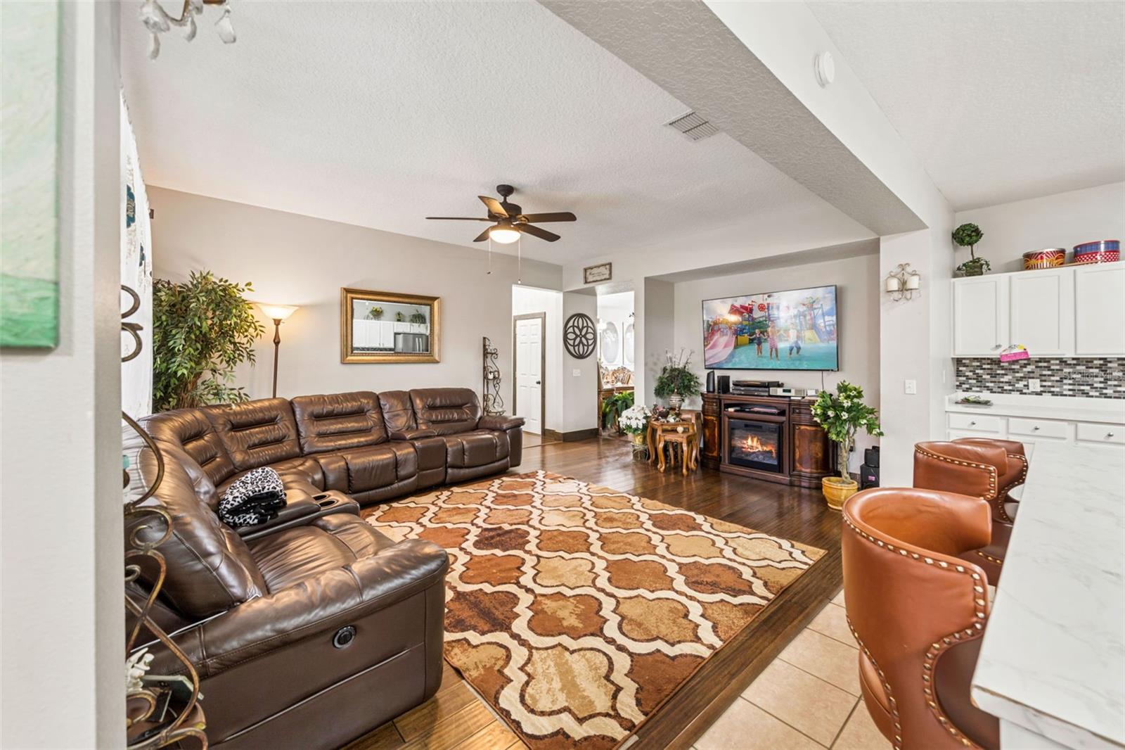 1704 Pine Ridge, Davenport, FL 33896