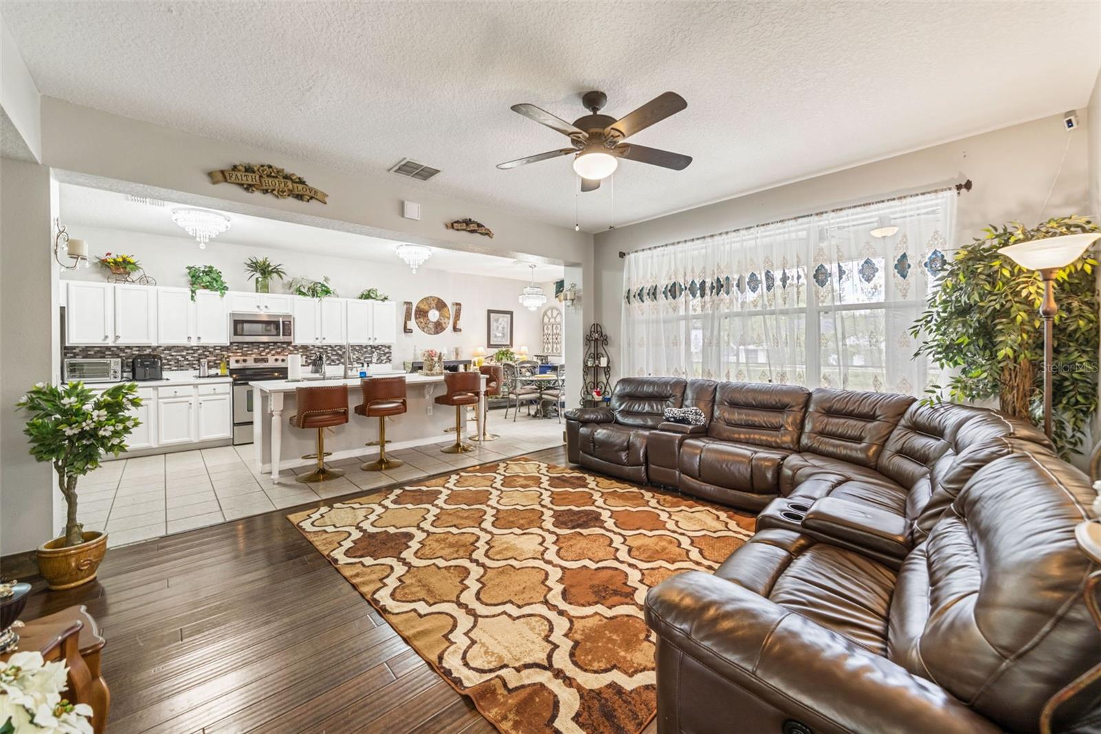 1704 Pine Ridge, Davenport, FL 33896