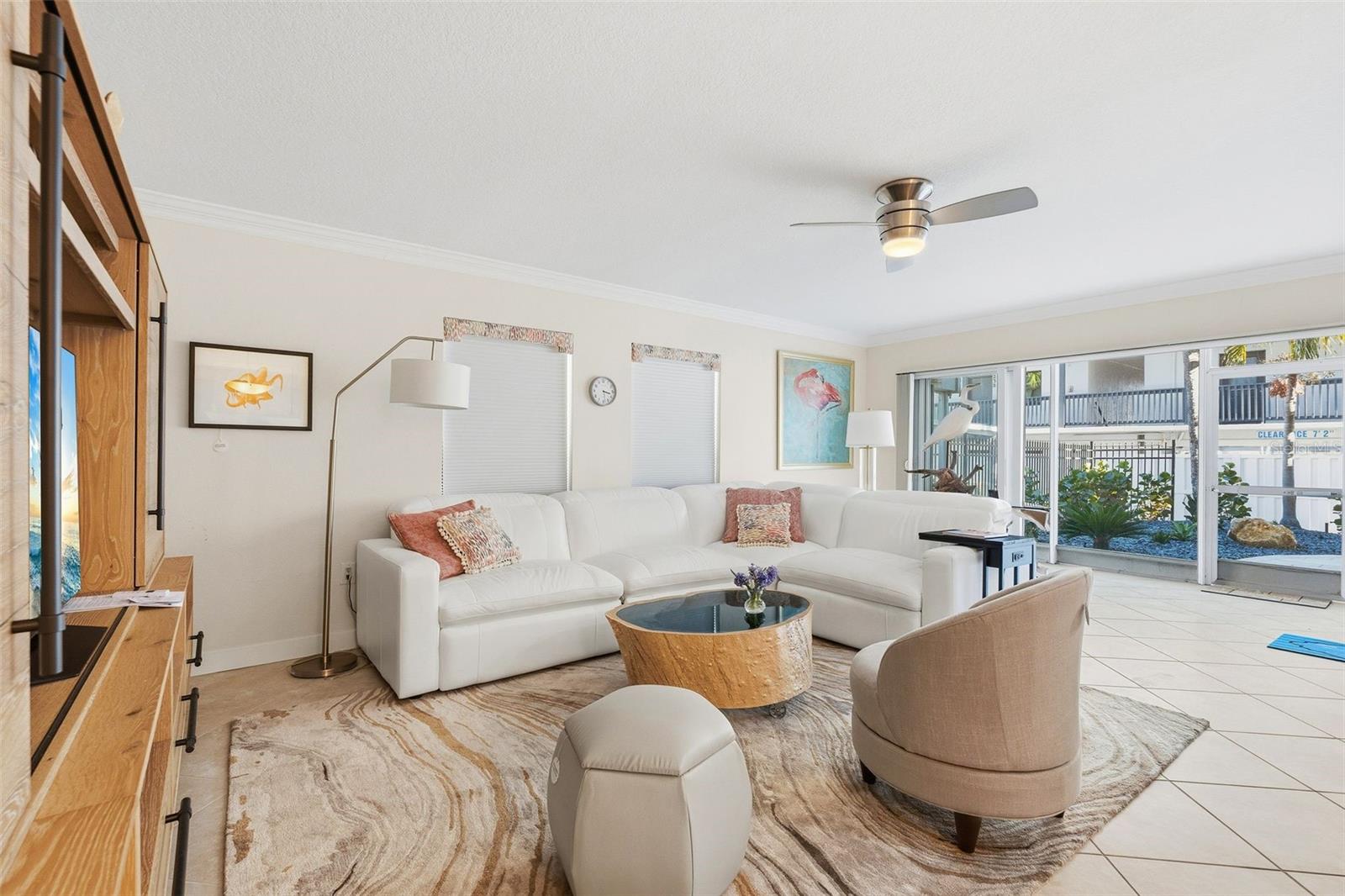800 Benjamin Franklin Unit 110, Sarasota, FL 34236