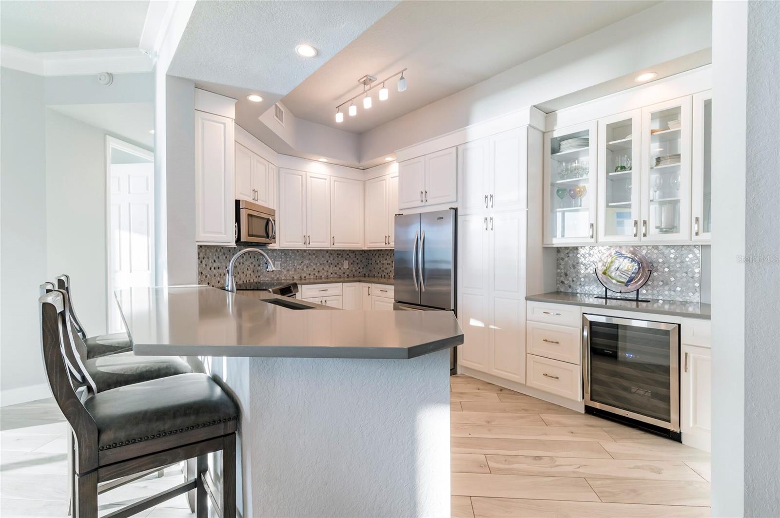 1170 Gulf Unit 2203, Clearwater Beach, FL 33767