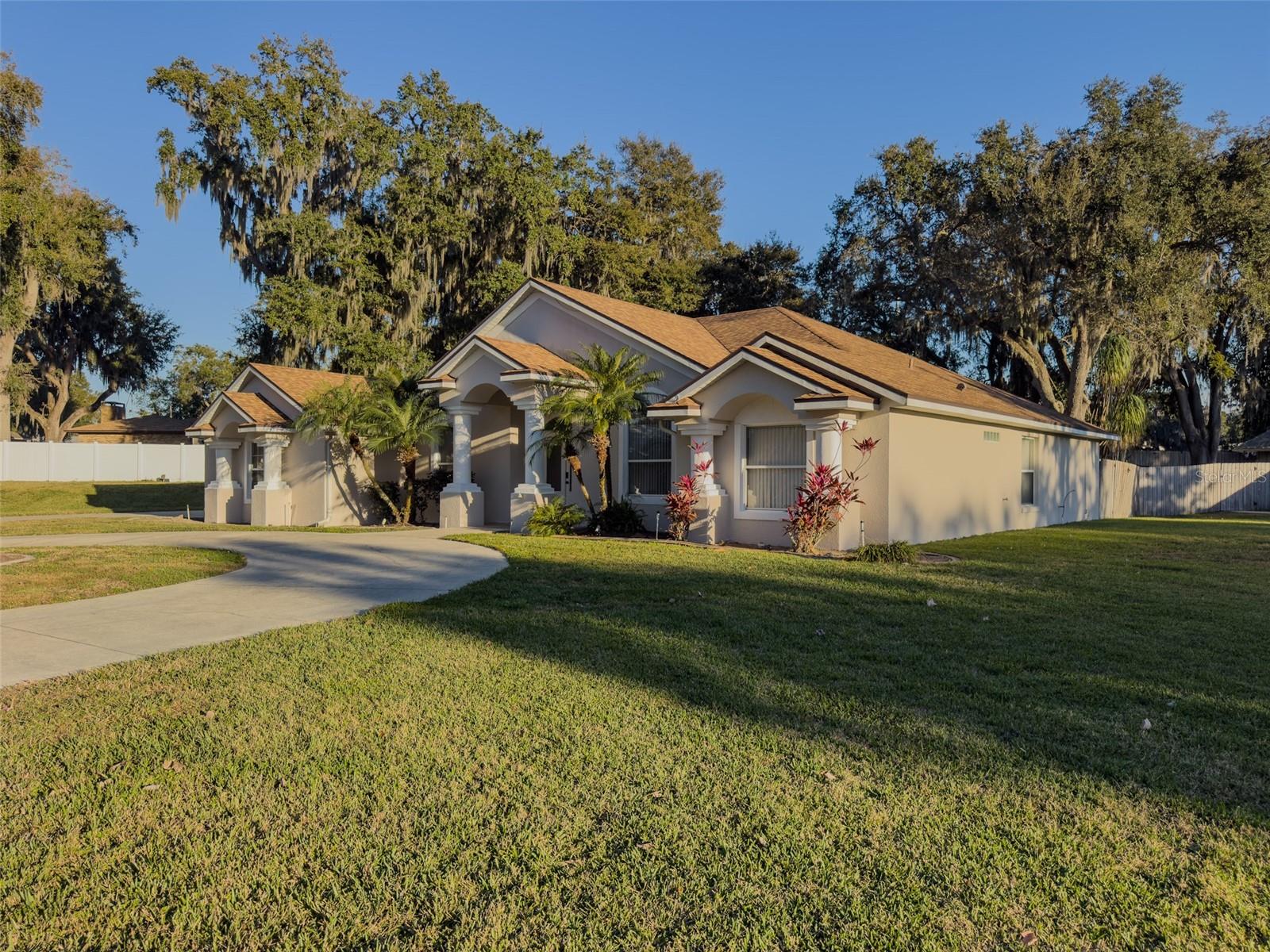 4 Weston, Leesburg, FL 34748