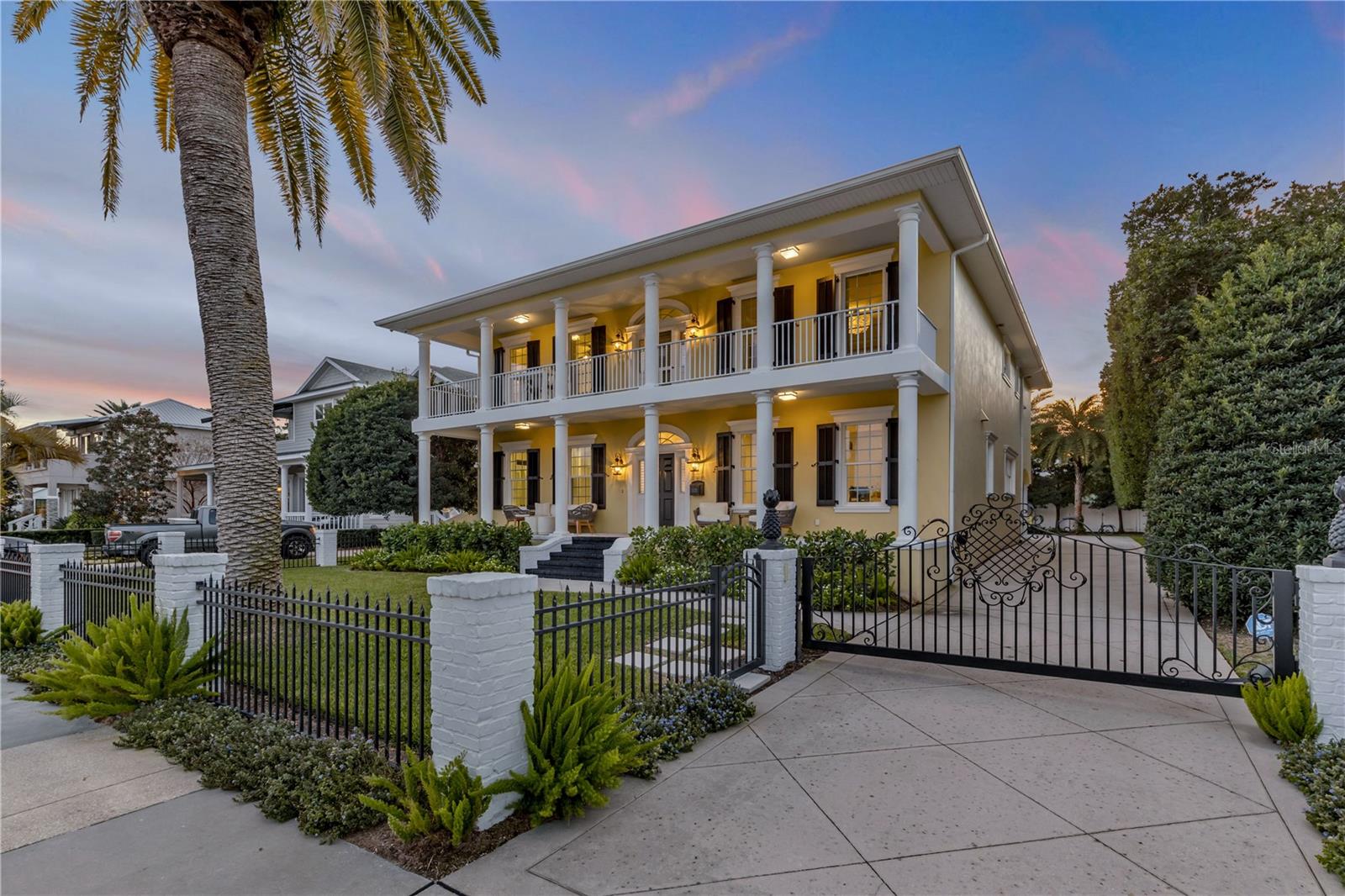 1212 Riverside, New Smyrna Beach, FL 32168