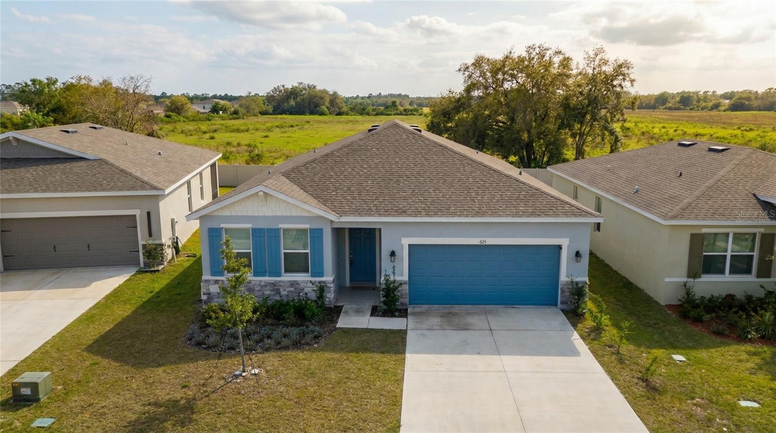 693 Crown Rose, Eagle Lake, FL 33839
