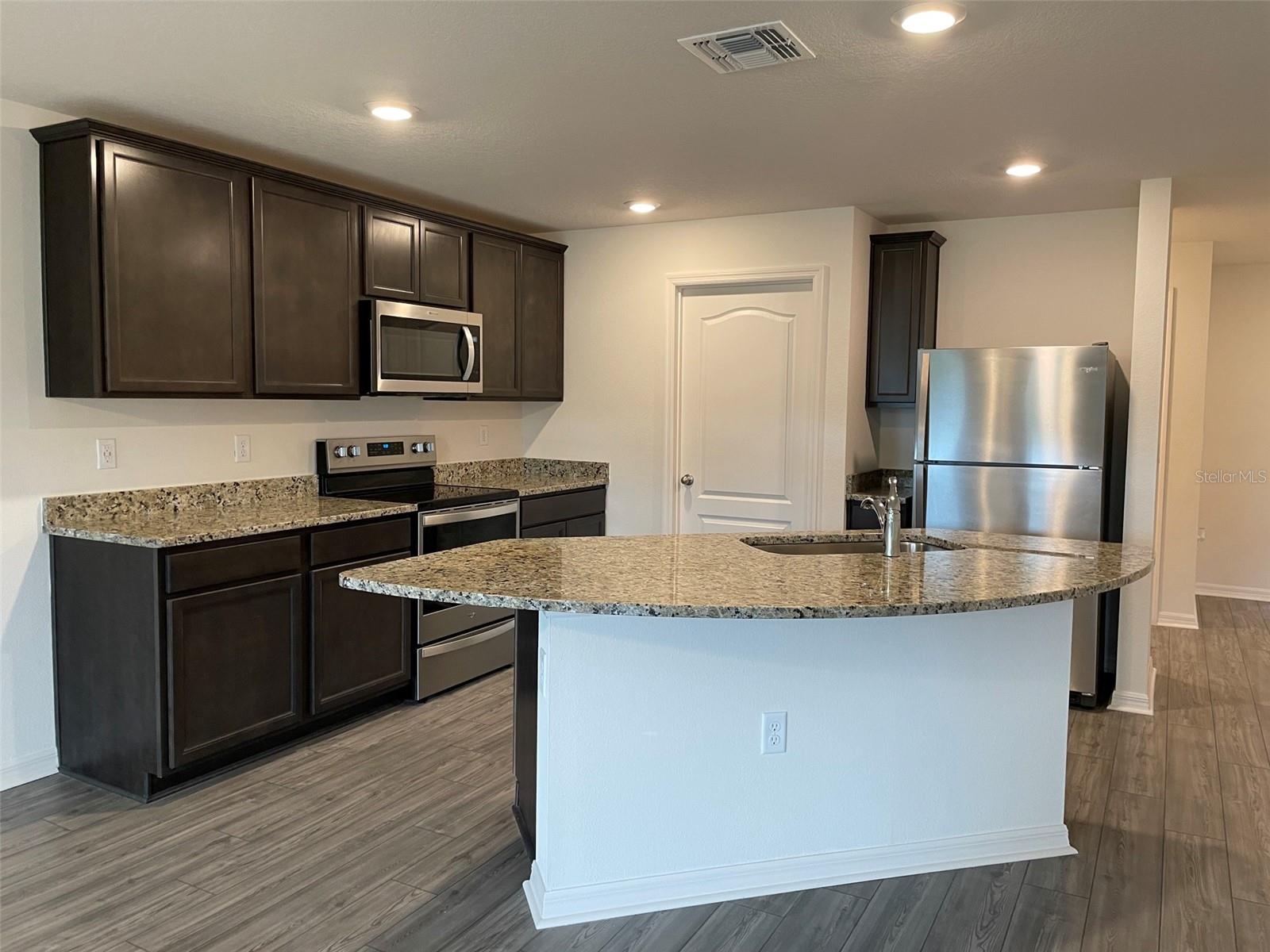 1569 Wynford, Tavares, FL 32778