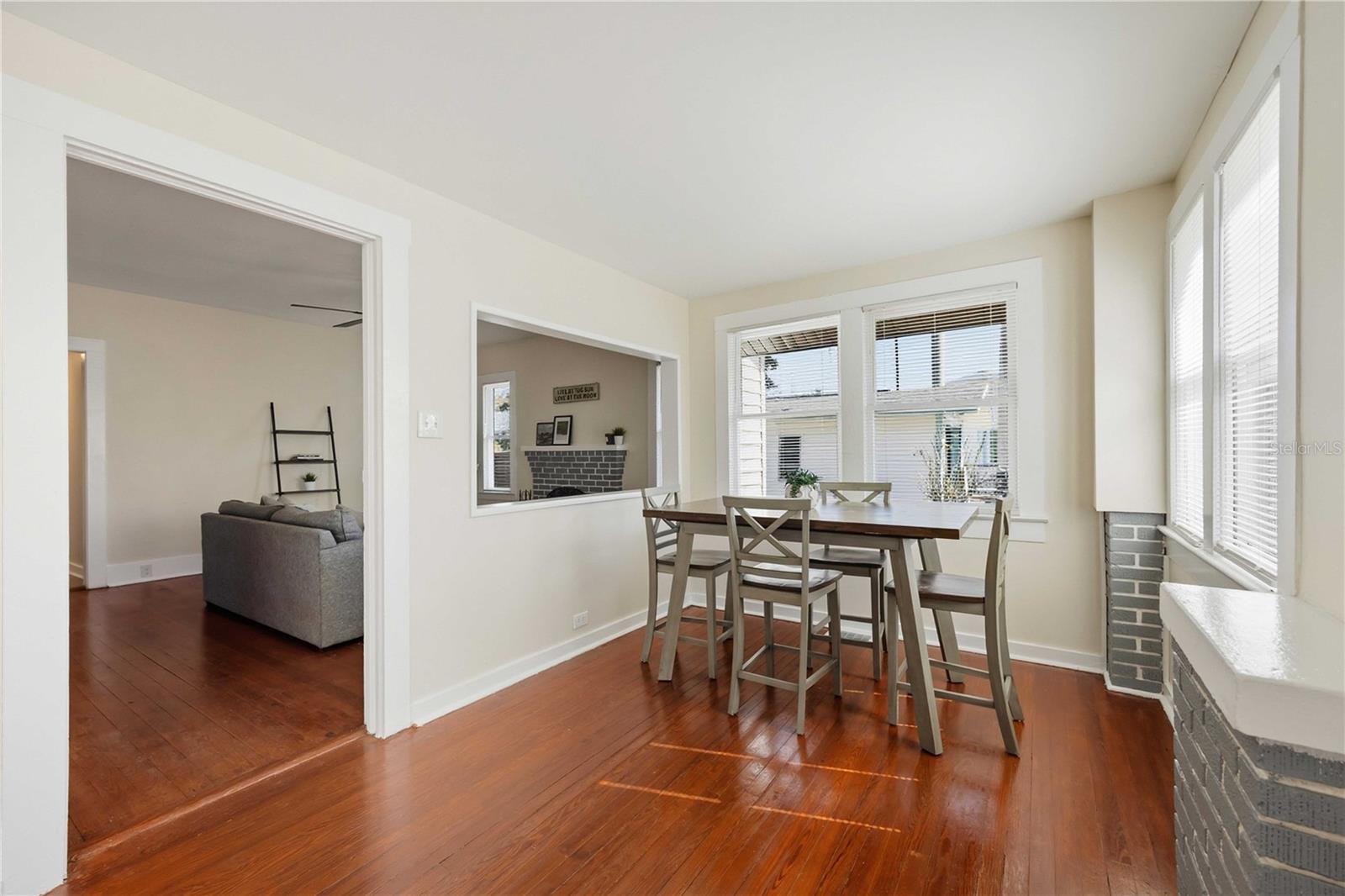 2710 3rd, Bradenton, FL 34205