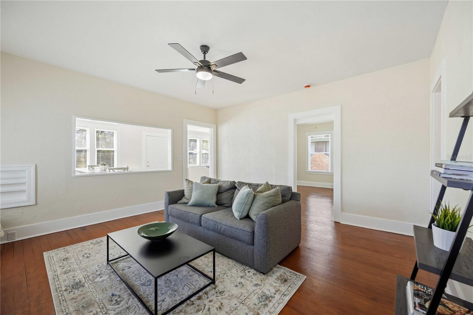 2710 3rd, Bradenton, FL 34205