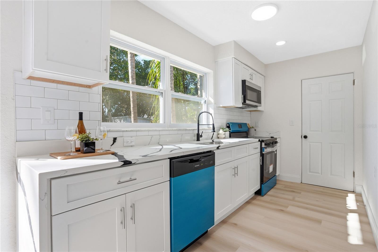 214 45th, St Petersburg, FL 33703