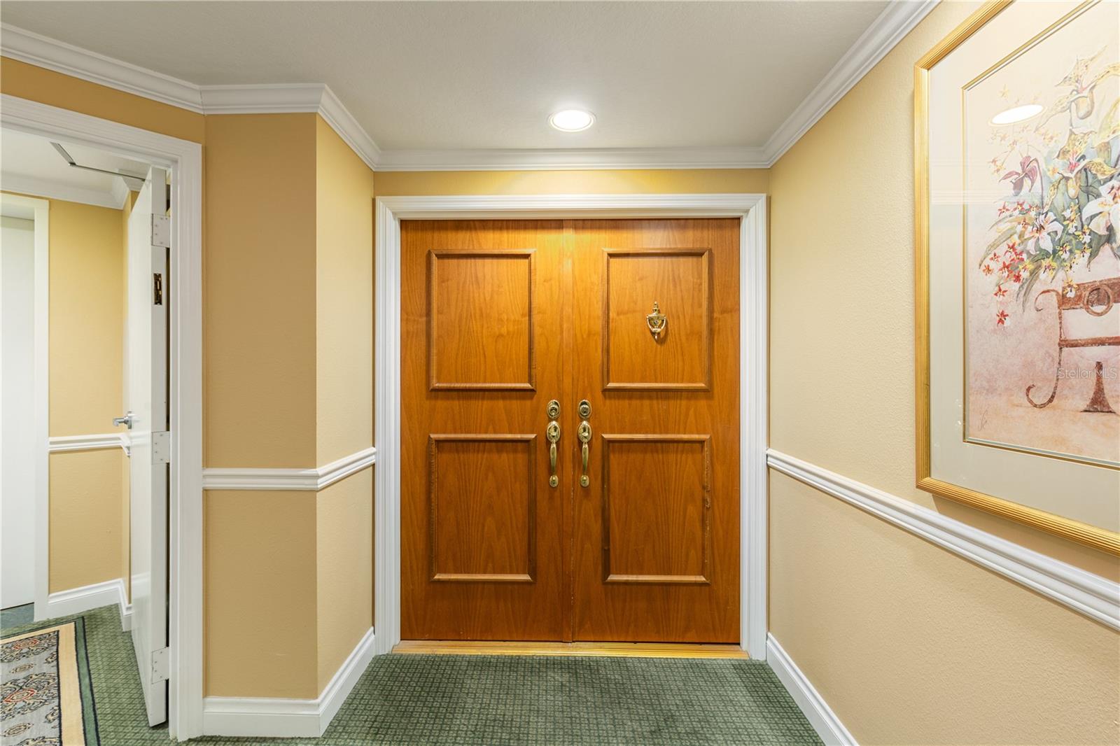 1180 Gulf Unit 202, Clearwater Beach, FL 33767