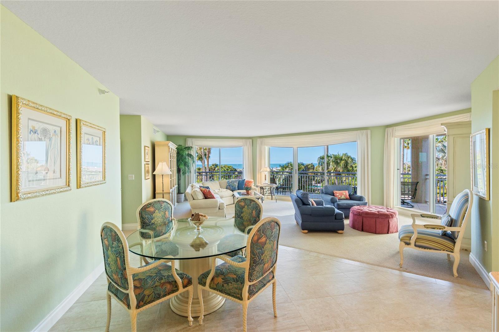1180 Gulf Unit 202, Clearwater Beach, FL 33767