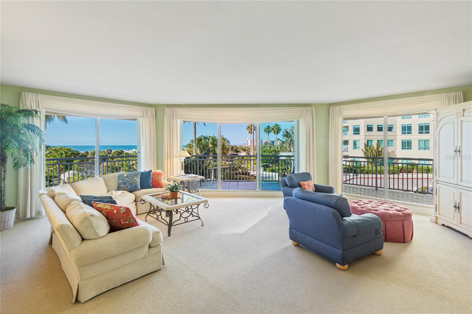 1180 Gulf Unit 202, Clearwater Beach, FL 33767