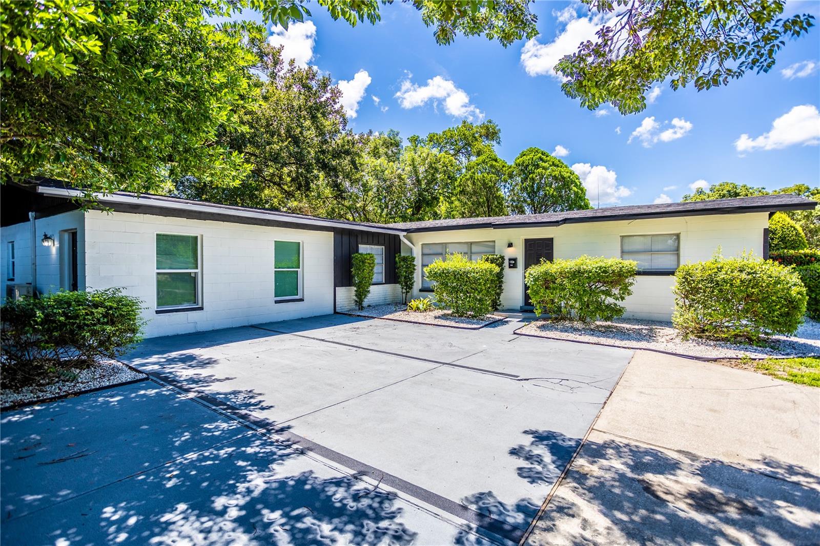 1213 Corbett, Orlando, FL 32806