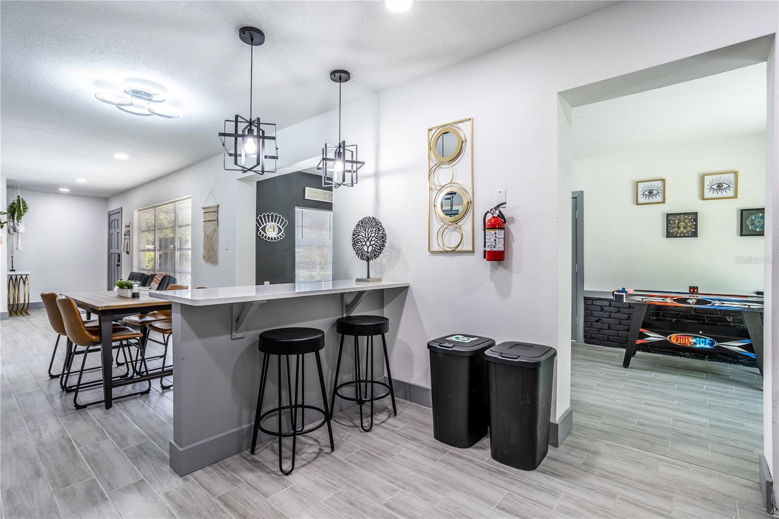 1213 Corbett, Orlando, FL 32806