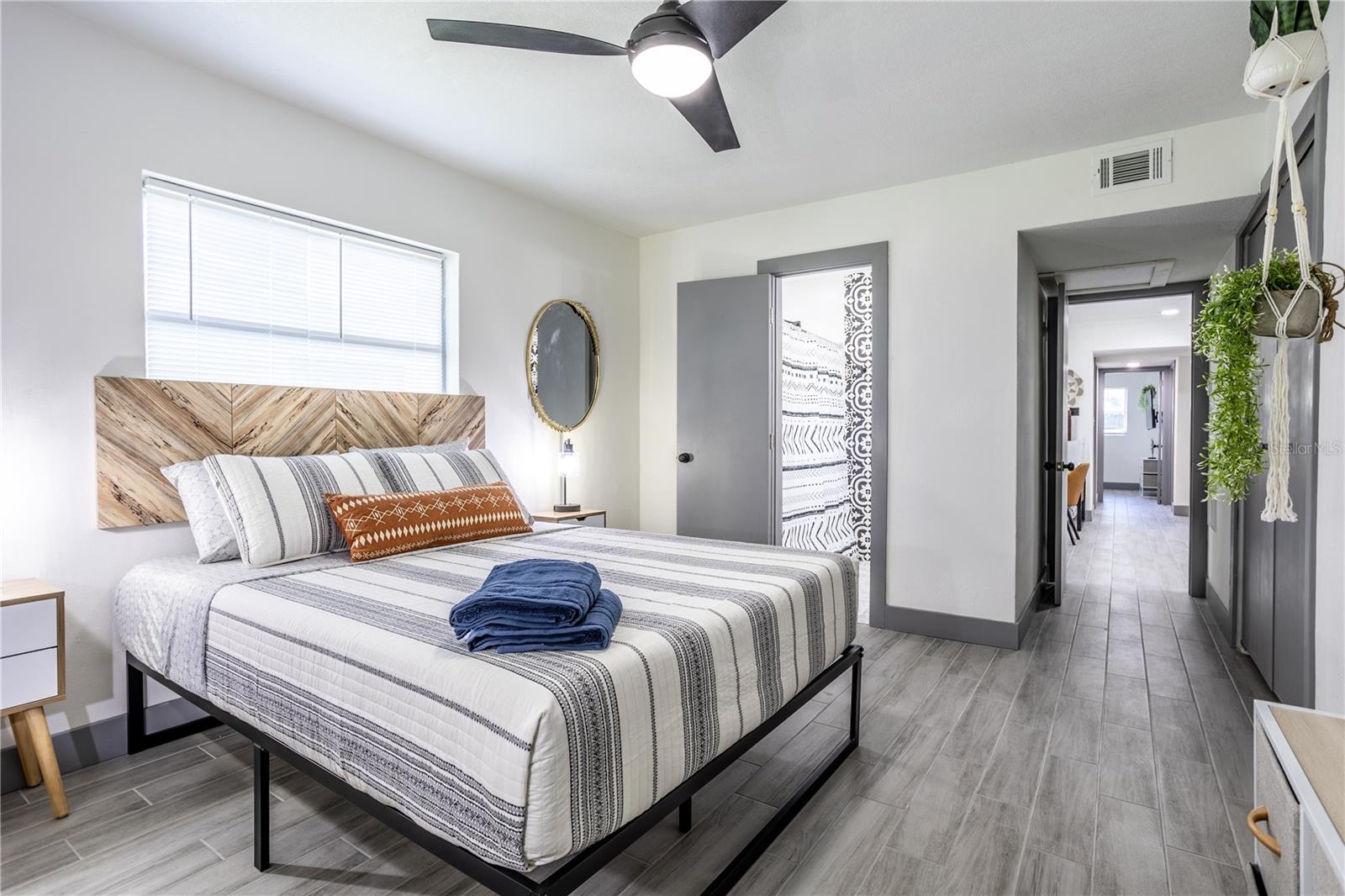 1213 Corbett, Orlando, FL 32806