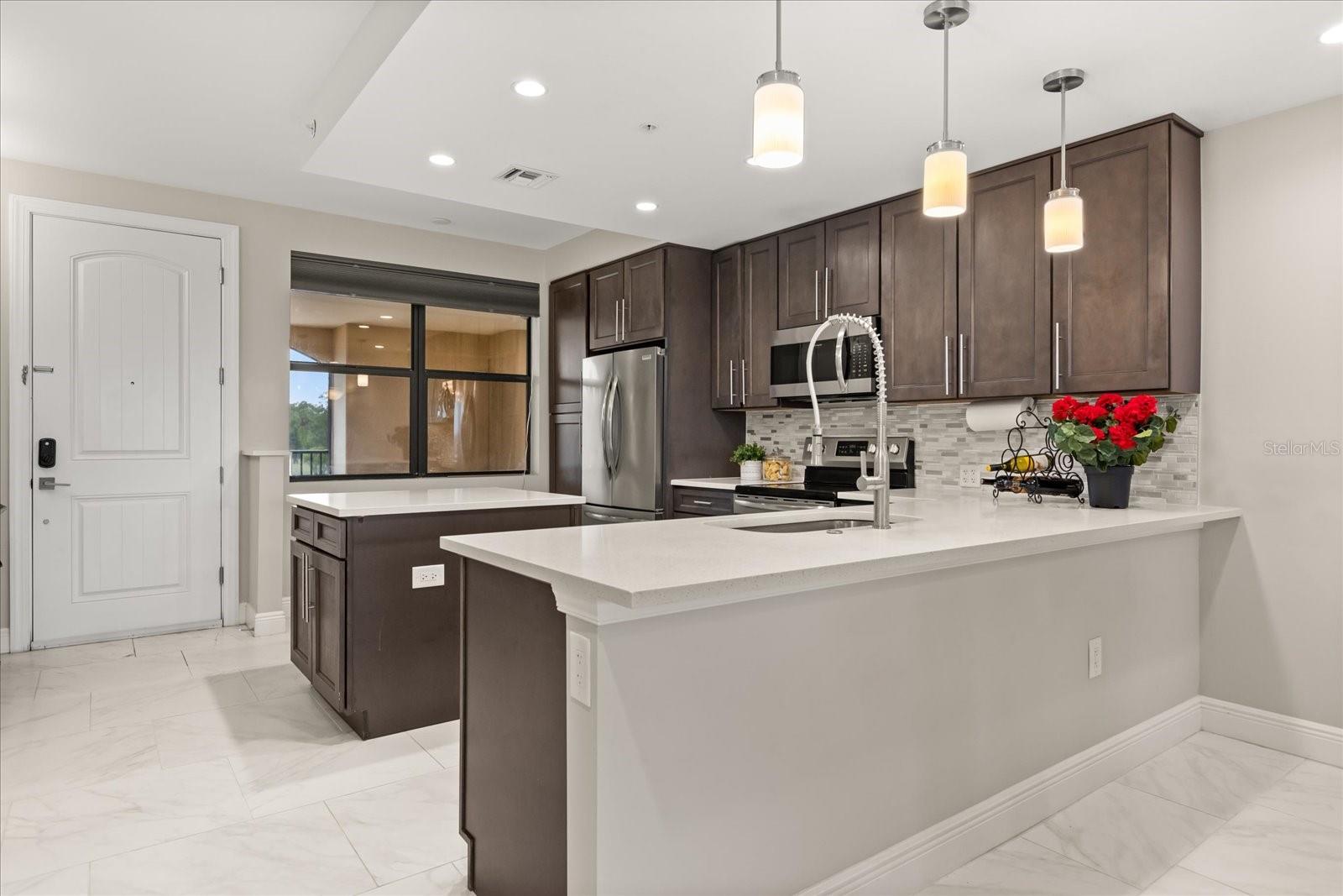 16300 County Road 455 Unit 204, Montverde, FL 34756