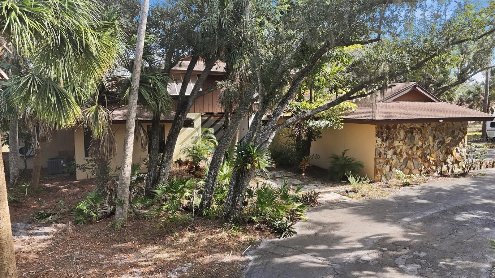 1066 Conover, Port Charlotte, FL 33952