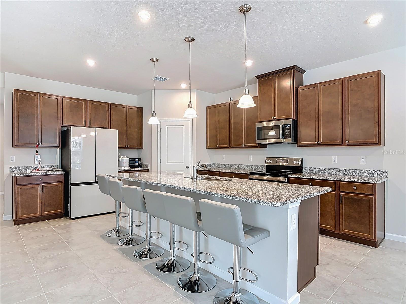 121 Eagle Harbor Way, Daytona Beach, FL 32124