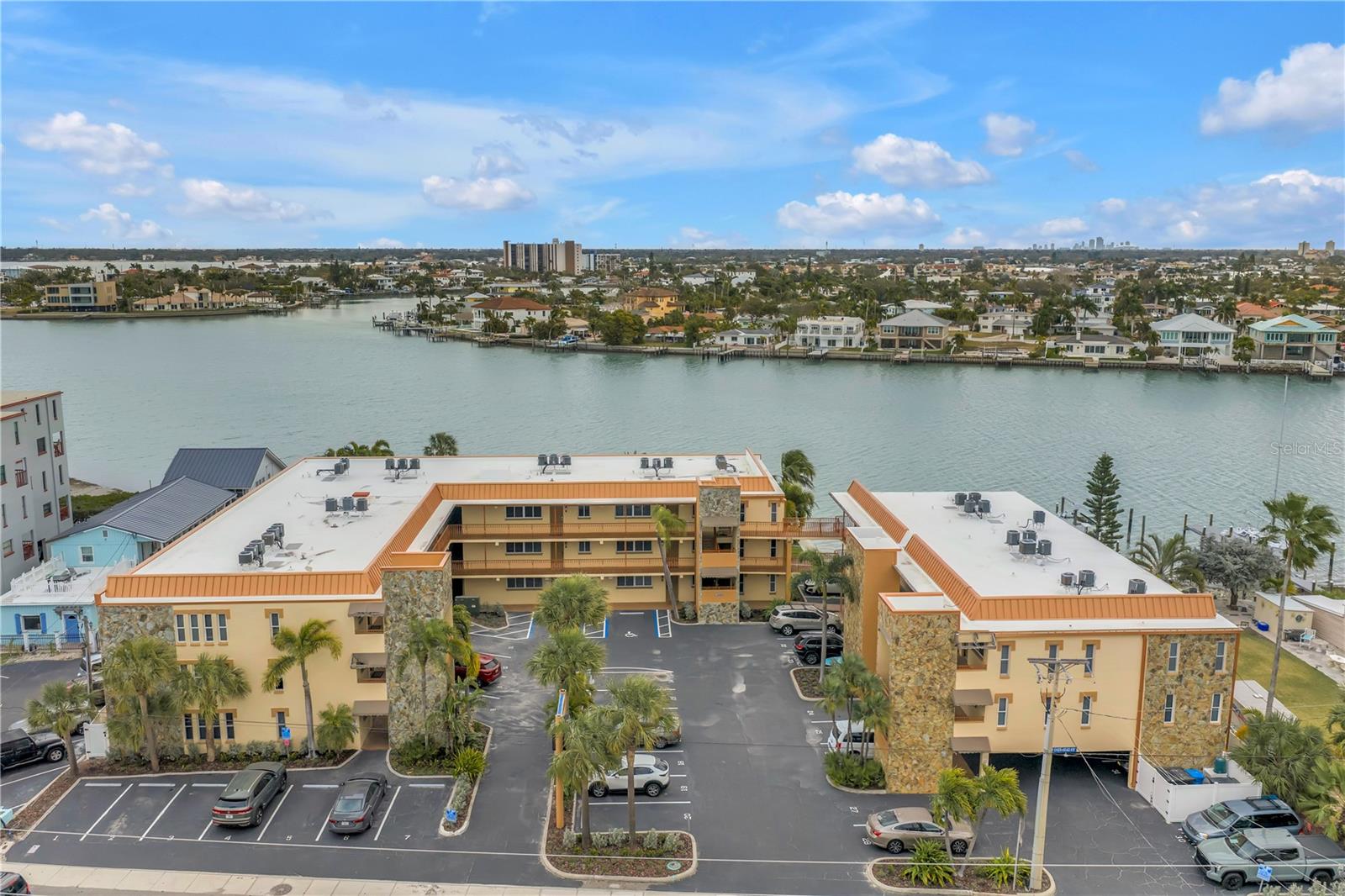 10265 Gulf Unit B315, St Petersburg, FL 33706