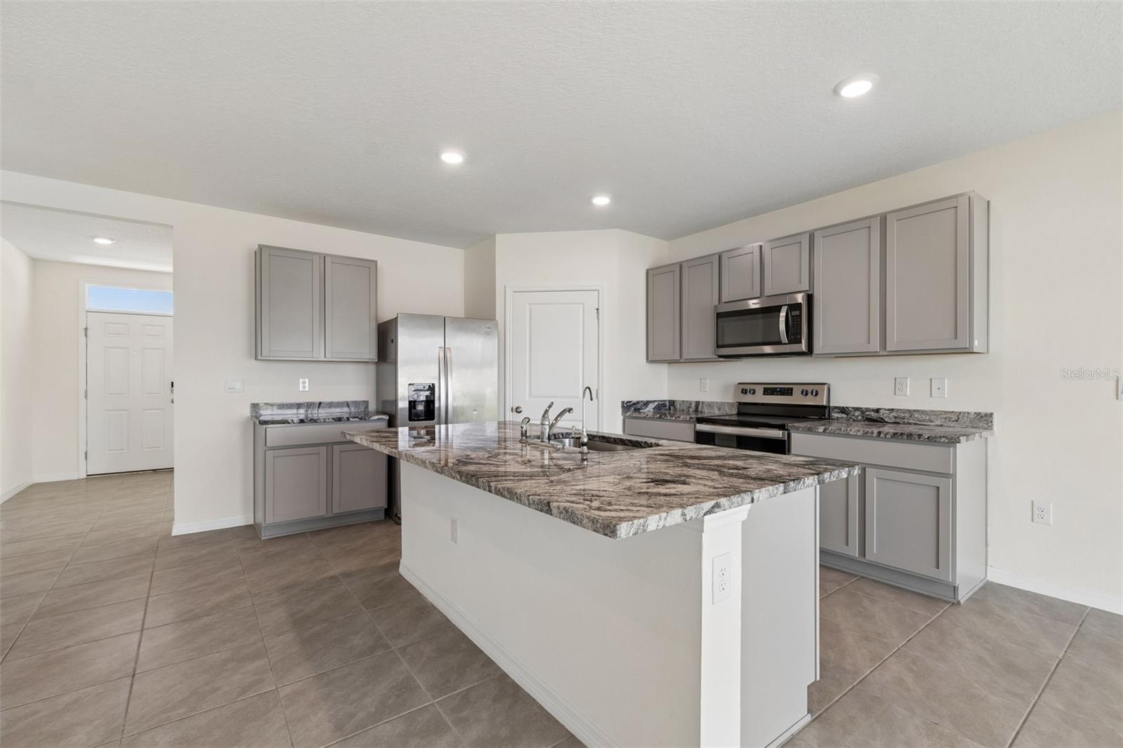 8454 Ender Hills, Wesley Chapel, FL 33545