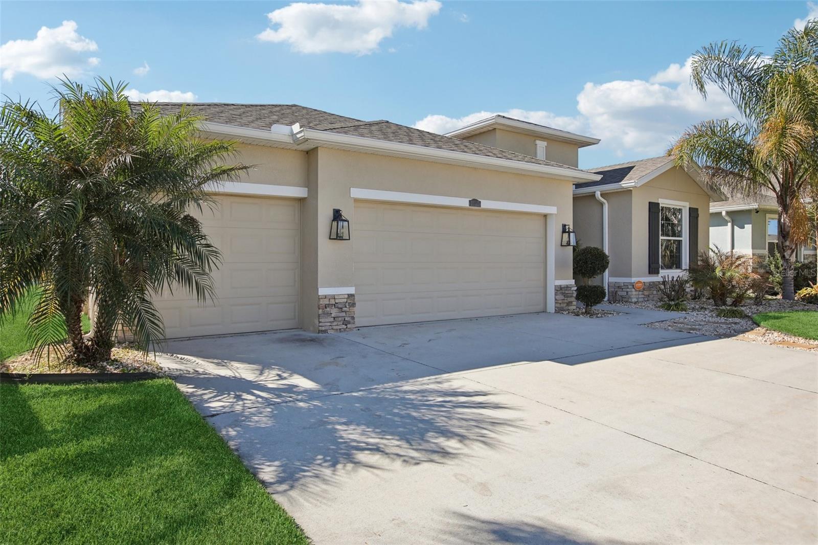 10747 Laxer Cay, San Antonio, FL 33576
