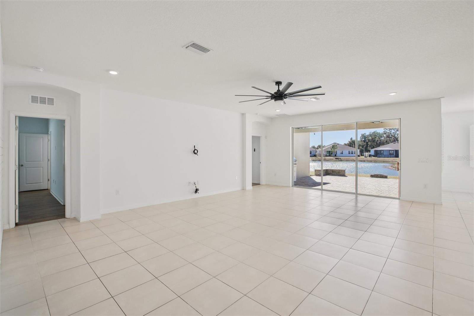 10747 Laxer Cay, San Antonio, FL 33576