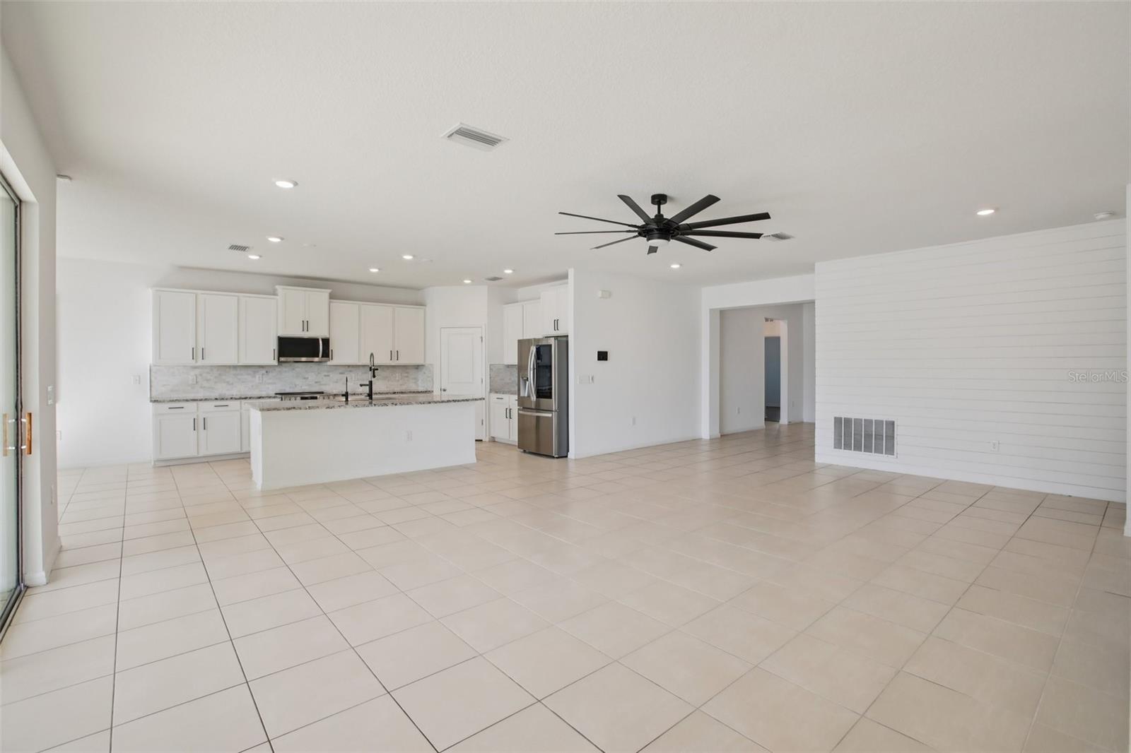10747 Laxer Cay, San Antonio, FL 33576