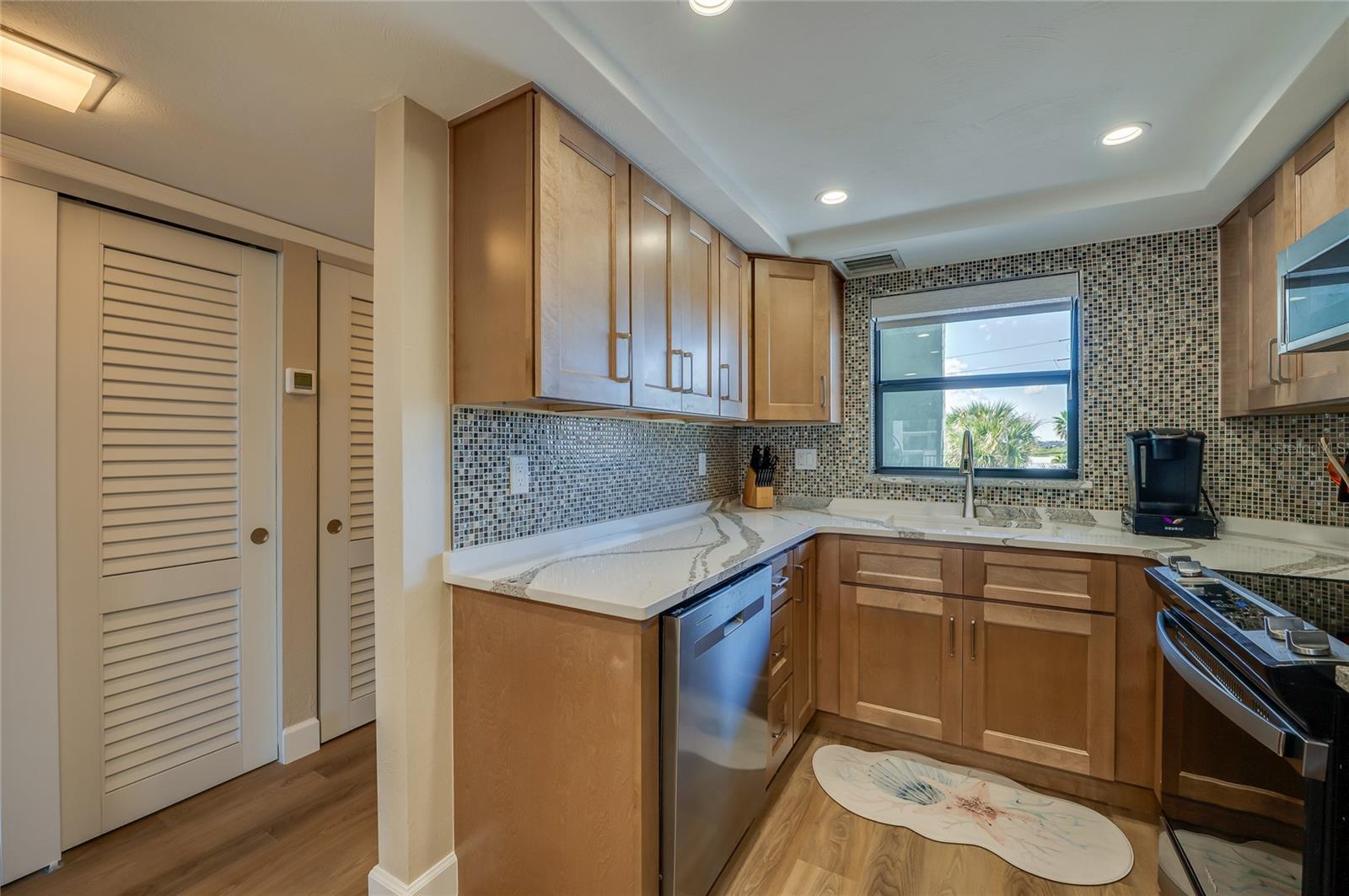 3800 Atlantic Unit 207, Daytona Beach, FL 32118