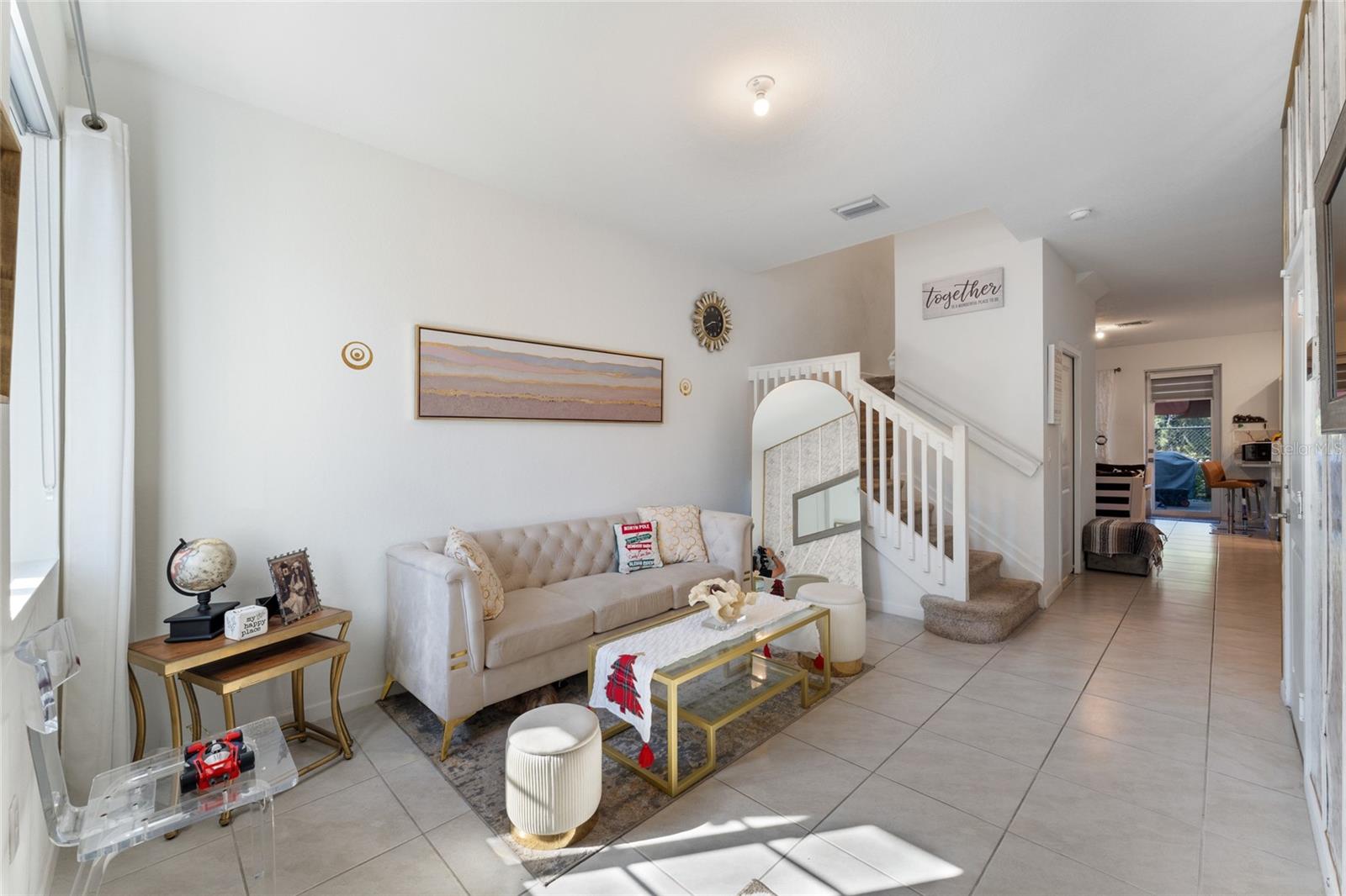 1061 208th, Miami, FL 33169