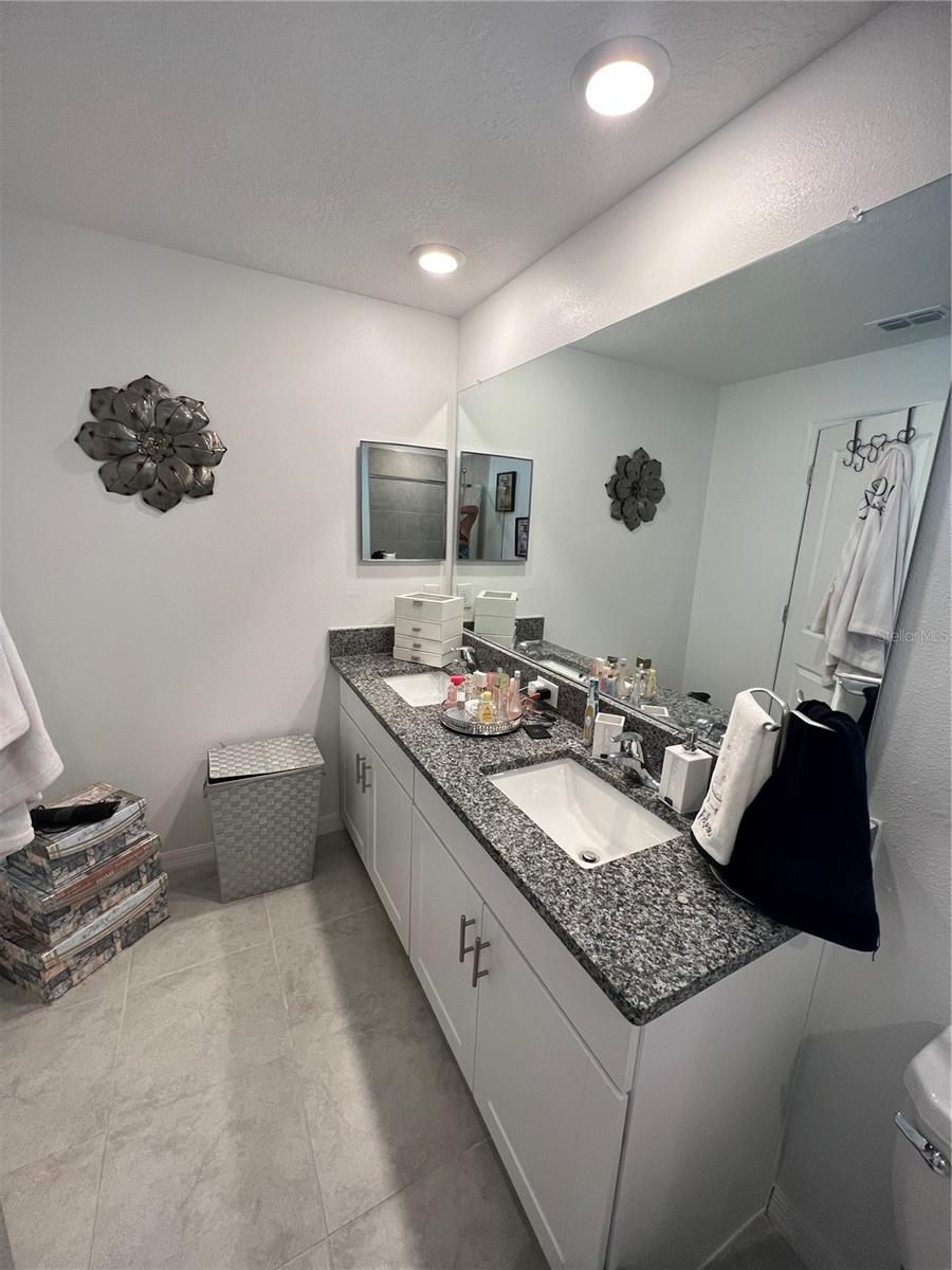 5131 Forum, Holiday, FL 34690
