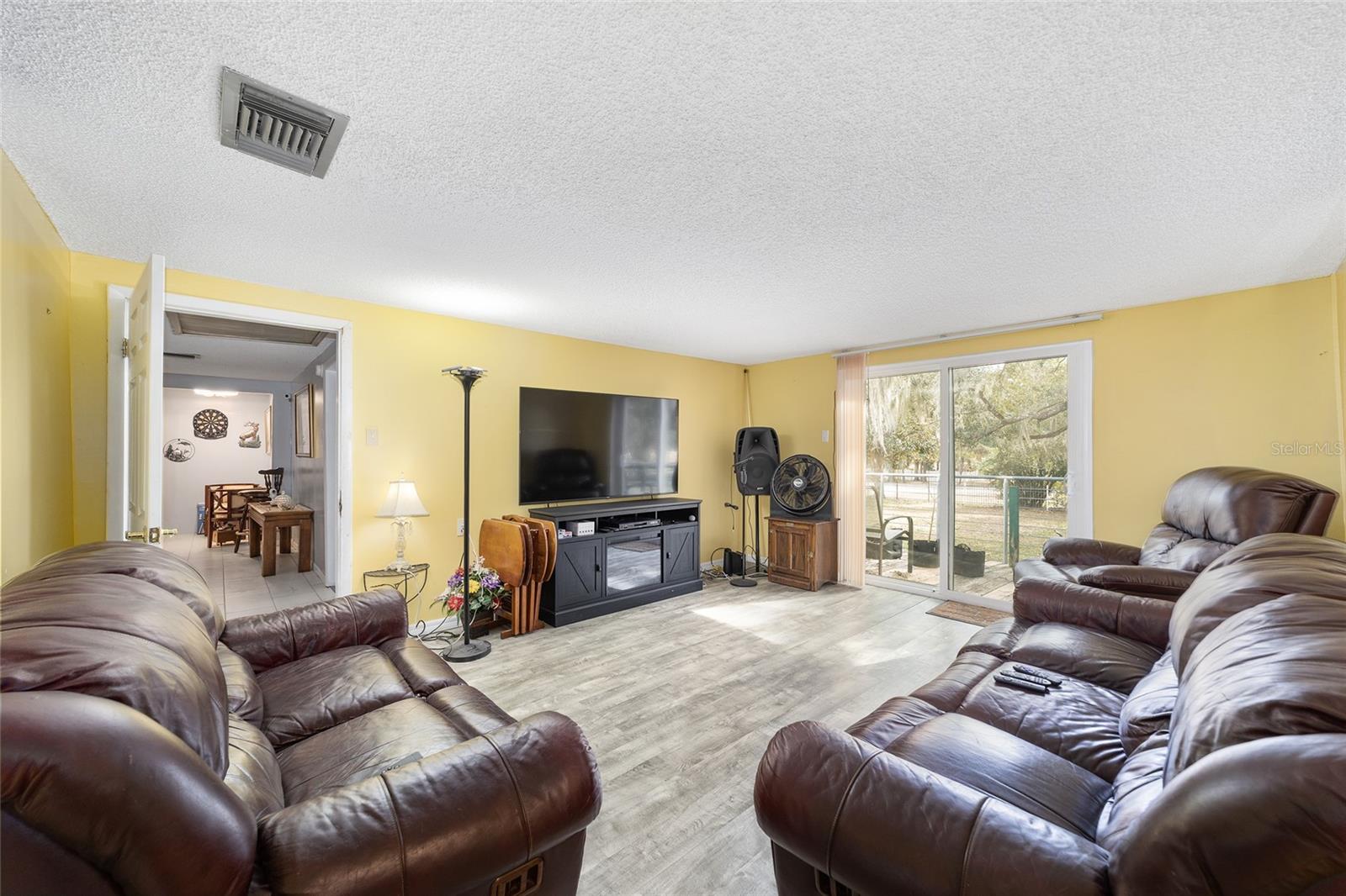 7075 Highway 25a, Belleview, FL 34420