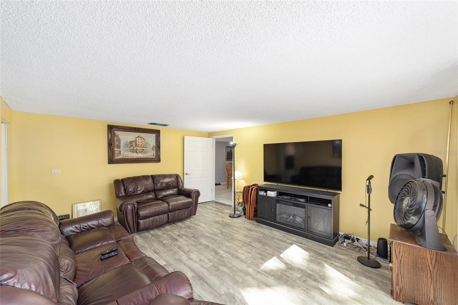 7075 Highway 25a, Belleview, FL 34420