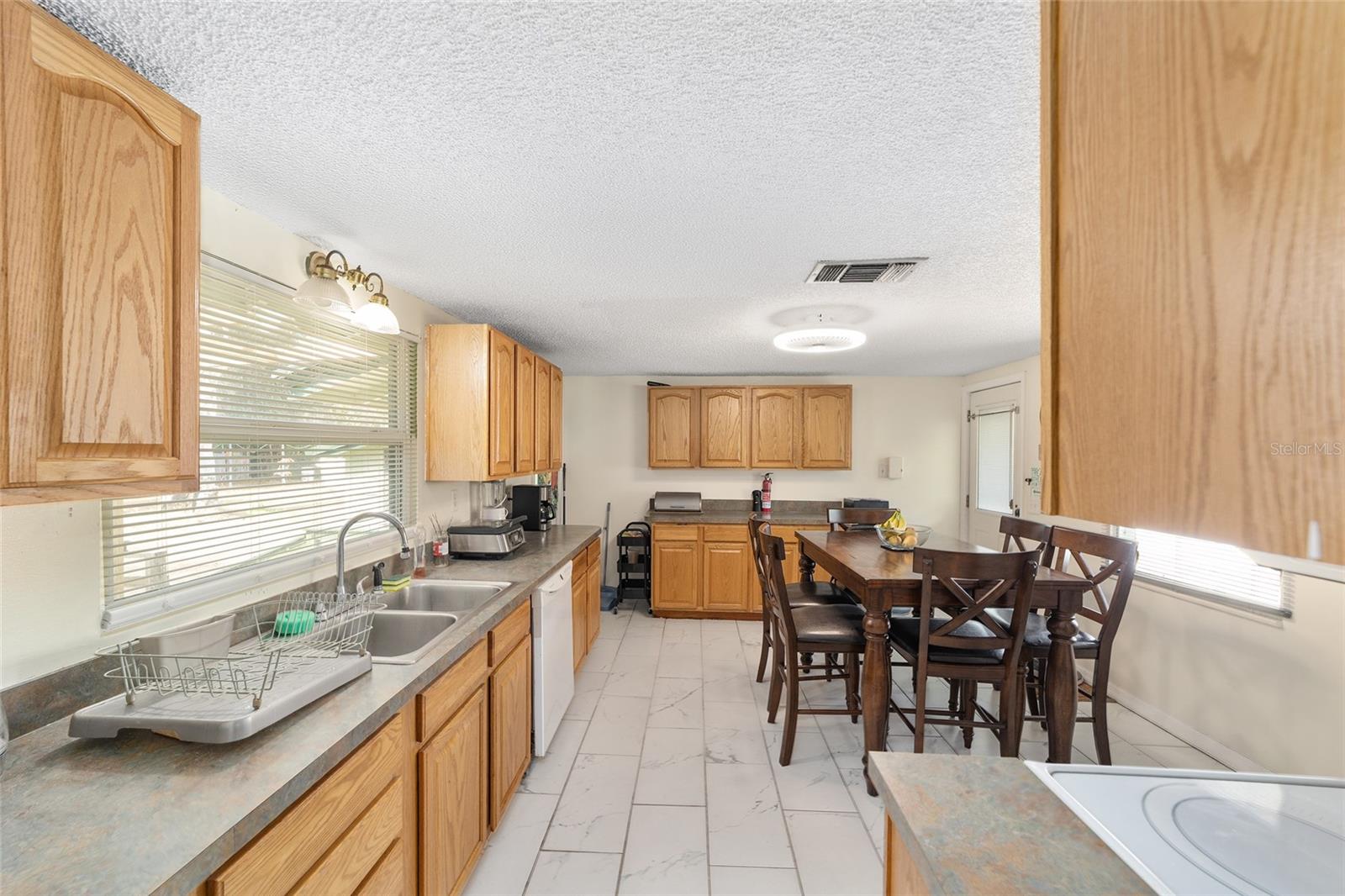 7075 Highway 25a, Belleview, FL 34420