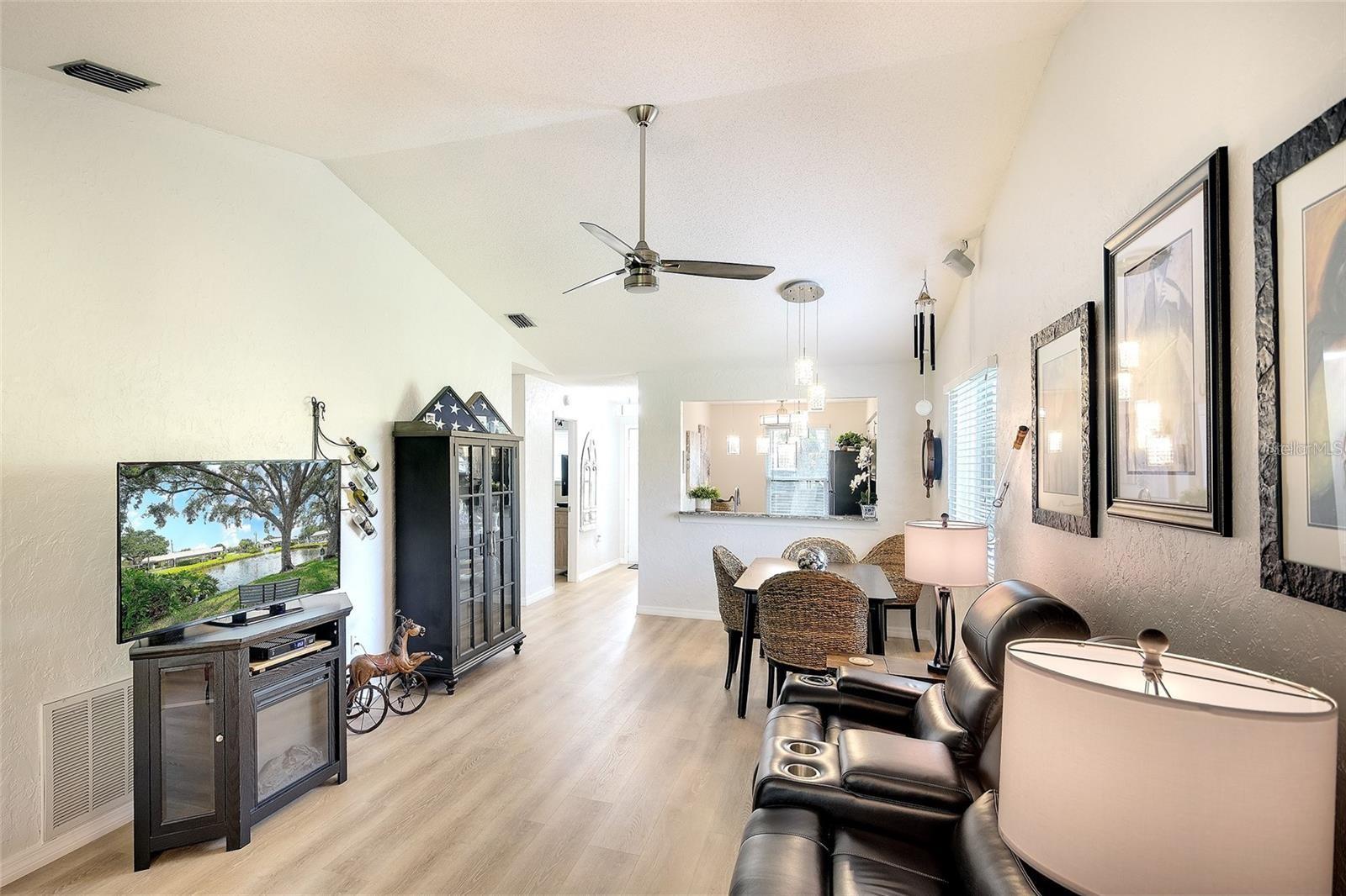 6024 28th, Bradenton, FL 34207