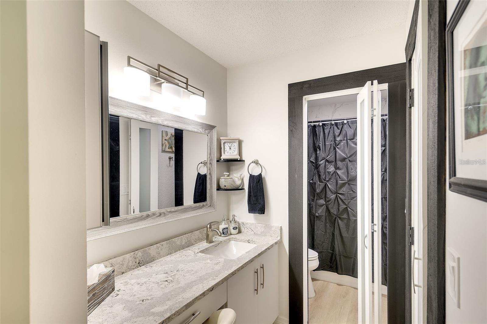 6024 28th, Bradenton, FL 34207