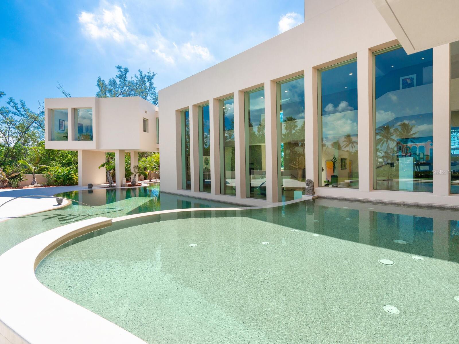 6610 Gulf of Mexico, Longboat Key, FL 34228