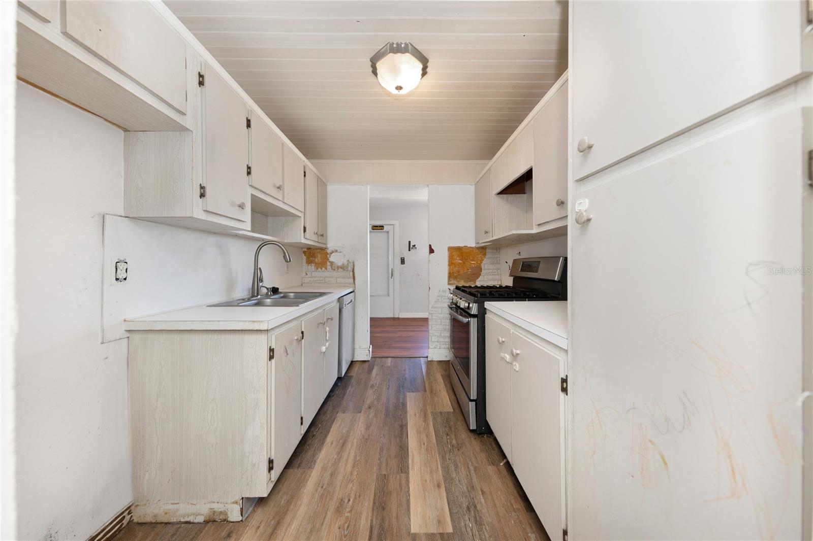 10032 65th Unit 9, St Petersburg, FL 33708