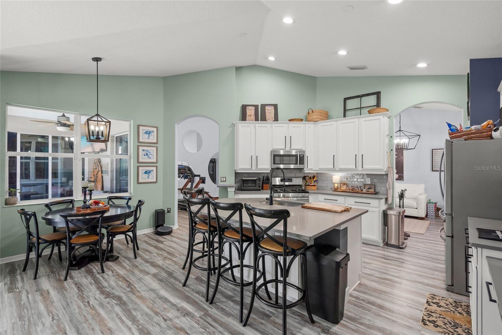 6723 Tailfeather Way, Bradenton, FL 34203