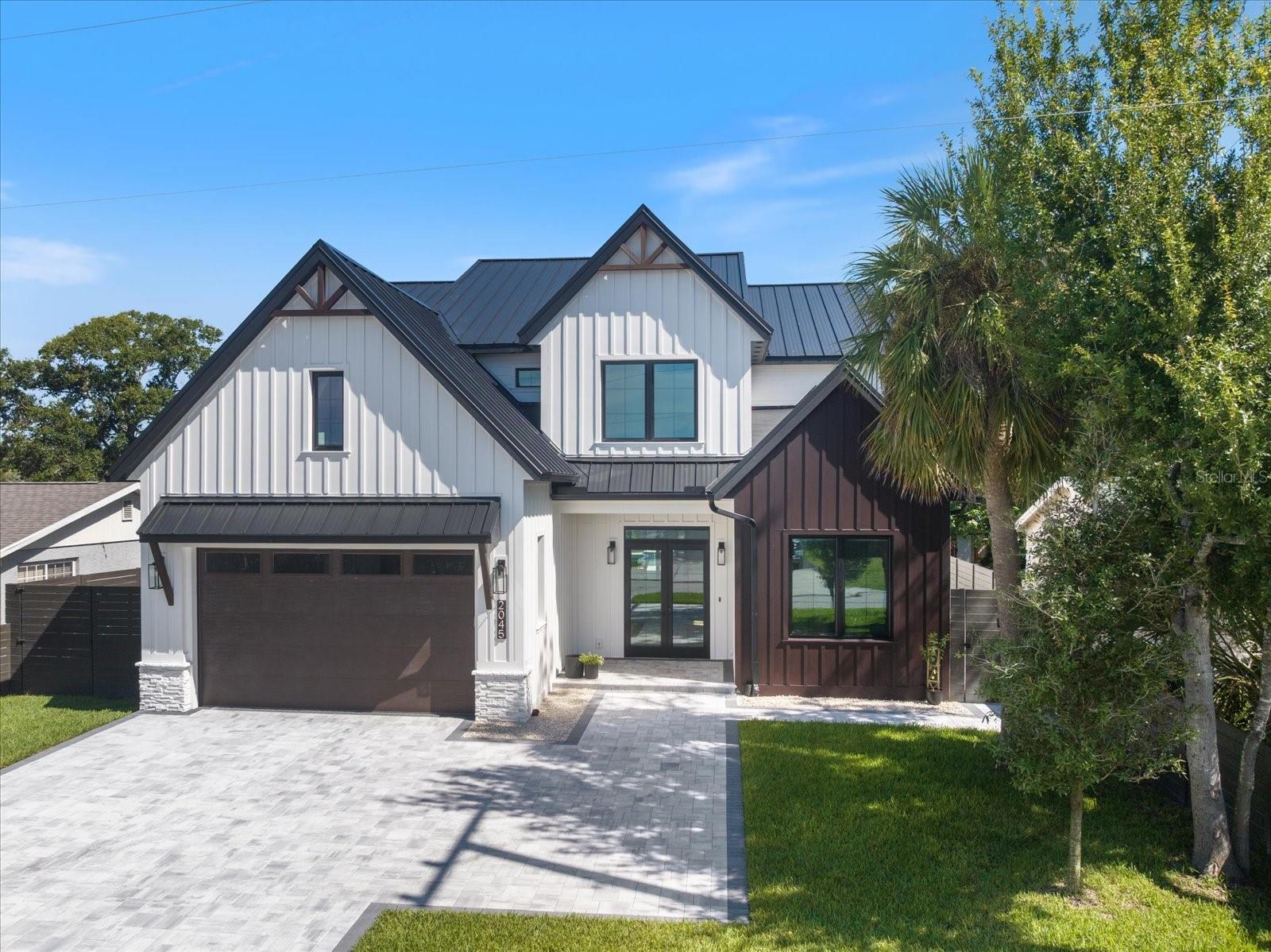 2045 Goldenrod, Sarasota, FL 34239