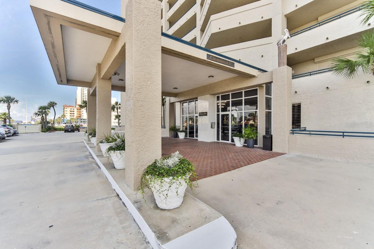 3425 Atlantic Unit 1102, Daytona Beach, FL 32118