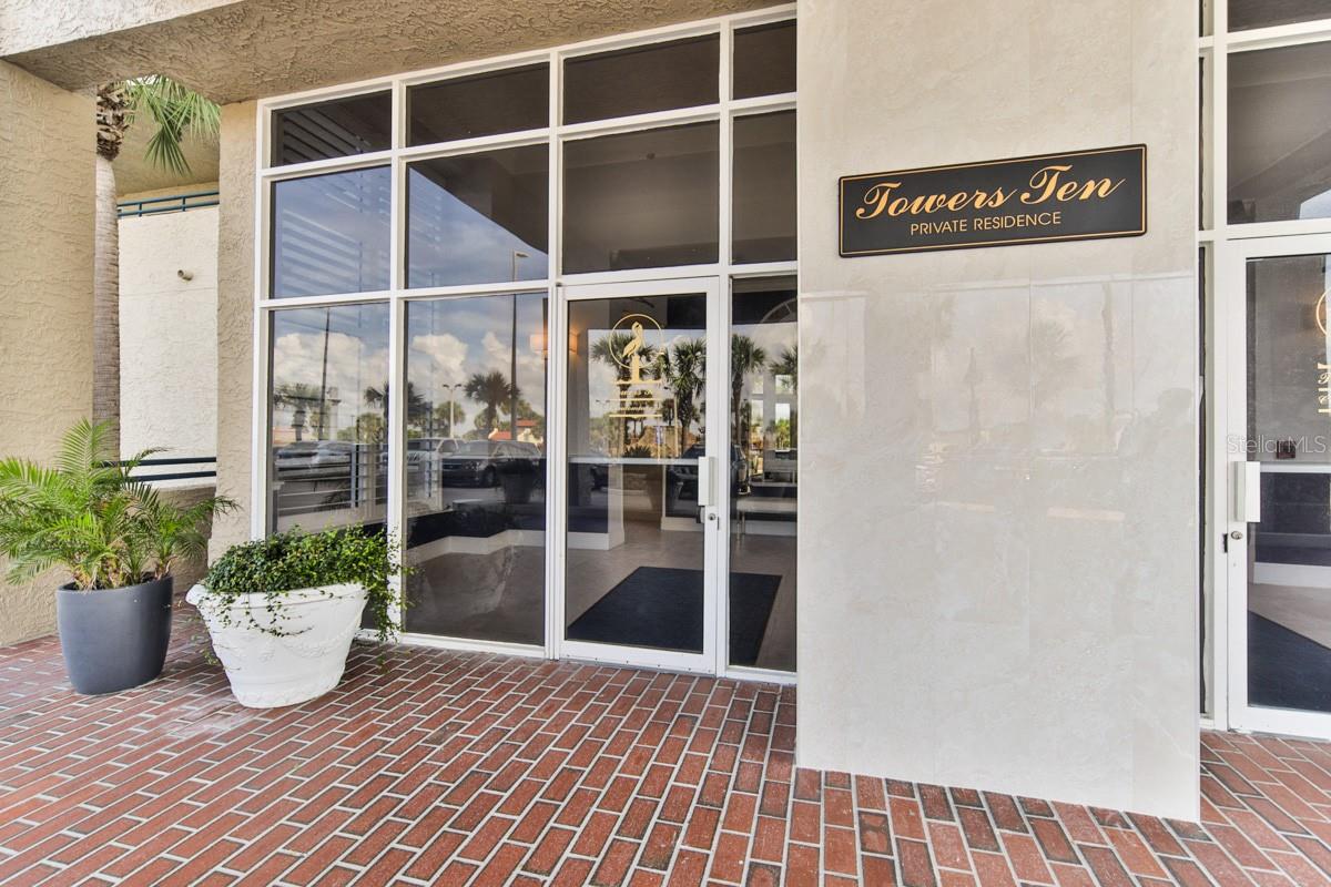 3425 Atlantic Unit 1102, Daytona Beach, FL 32118