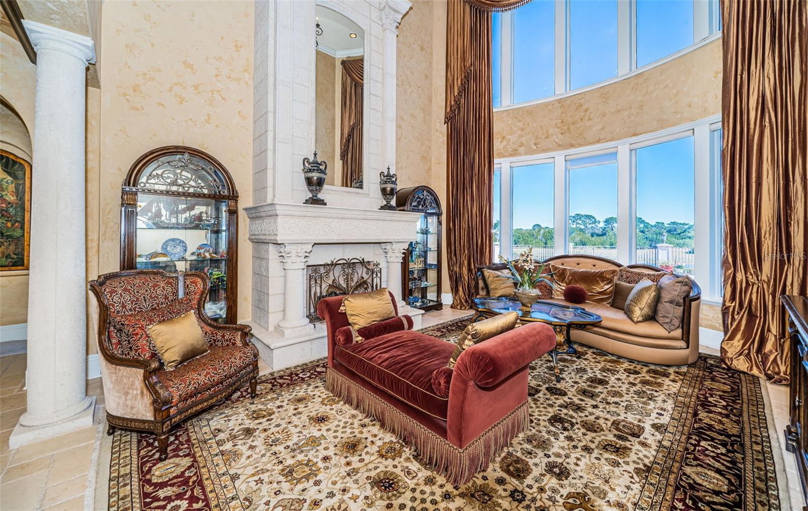 9209 Silverthorn, Seminole, FL 33777