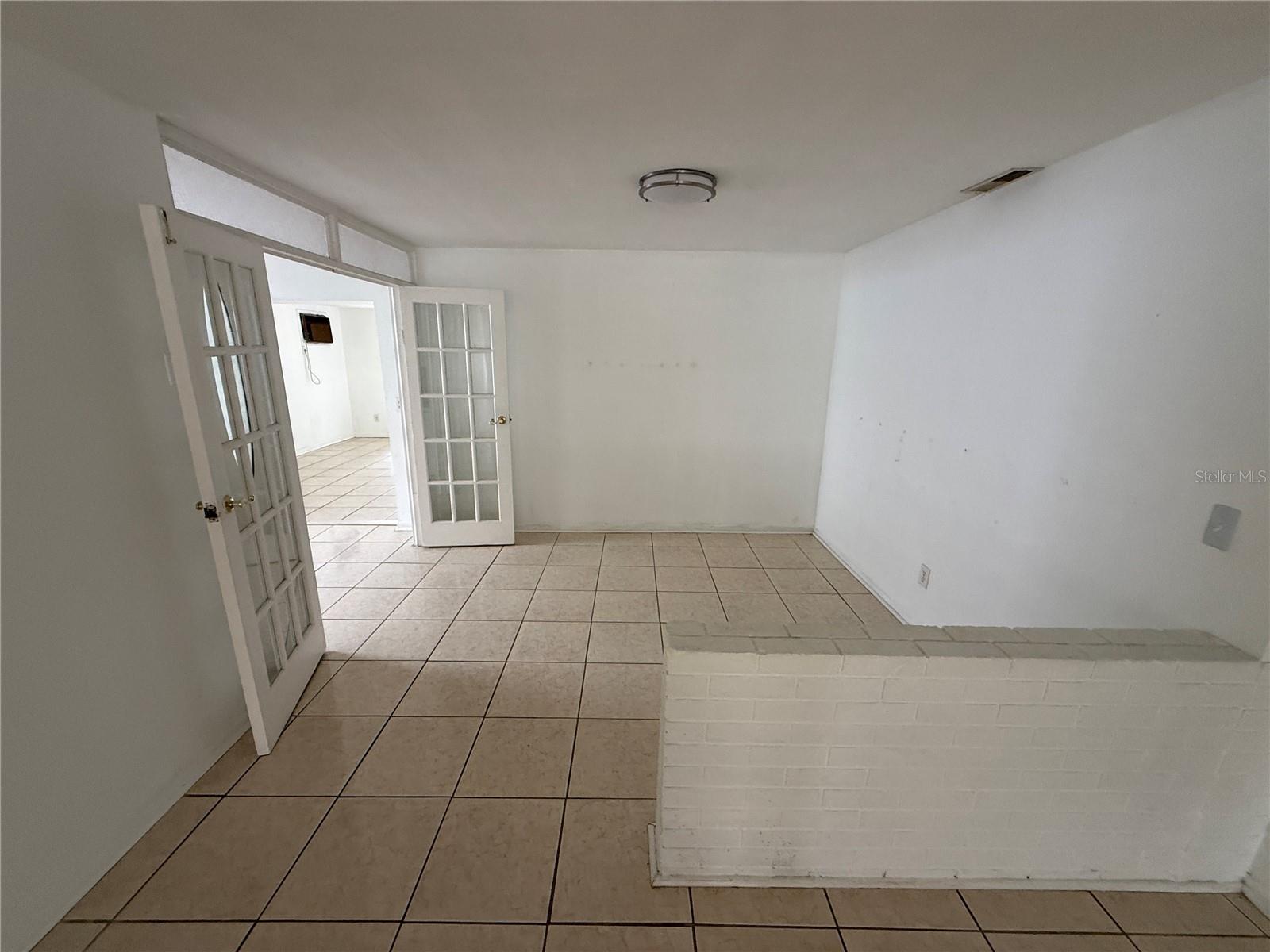 1270 8th, Largo, FL 33770