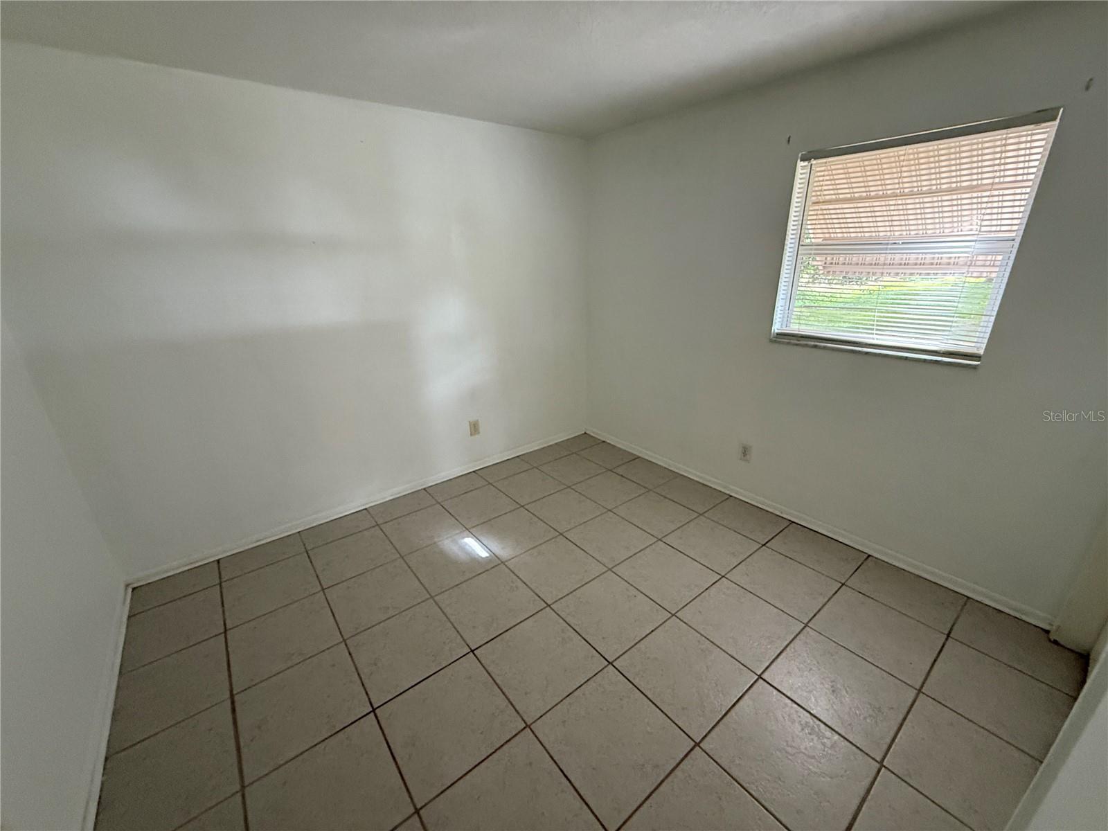 1270 8th, Largo, FL 33770