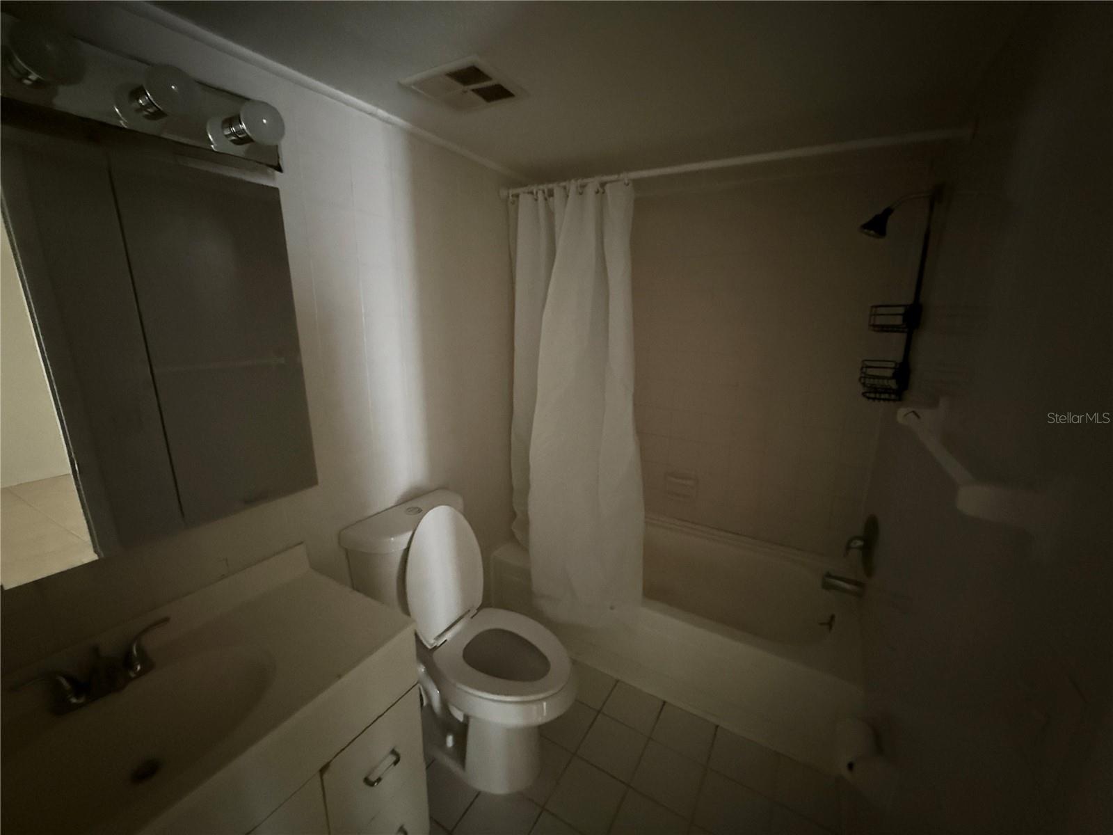 1270 8th, Largo, FL 33770