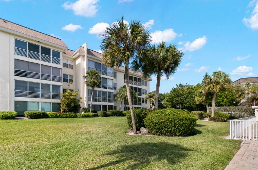 605 Sutton Unit 102, Longboat Key, FL 34228